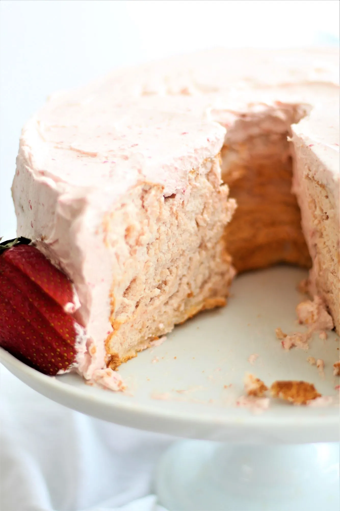 Gluten Free Strawberry Angel Food Cake