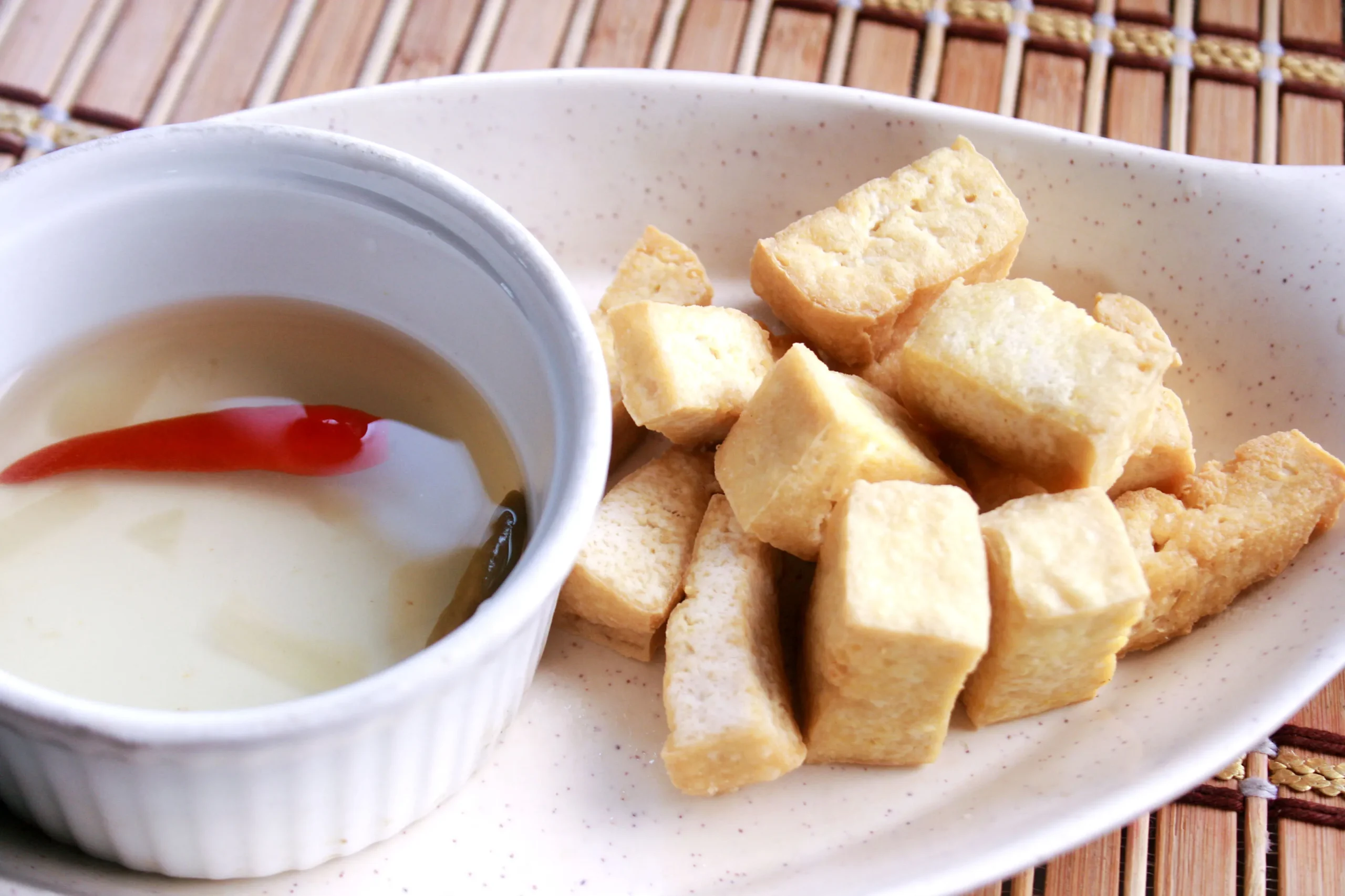 Golden Fried Bean Curd with Tomatoes