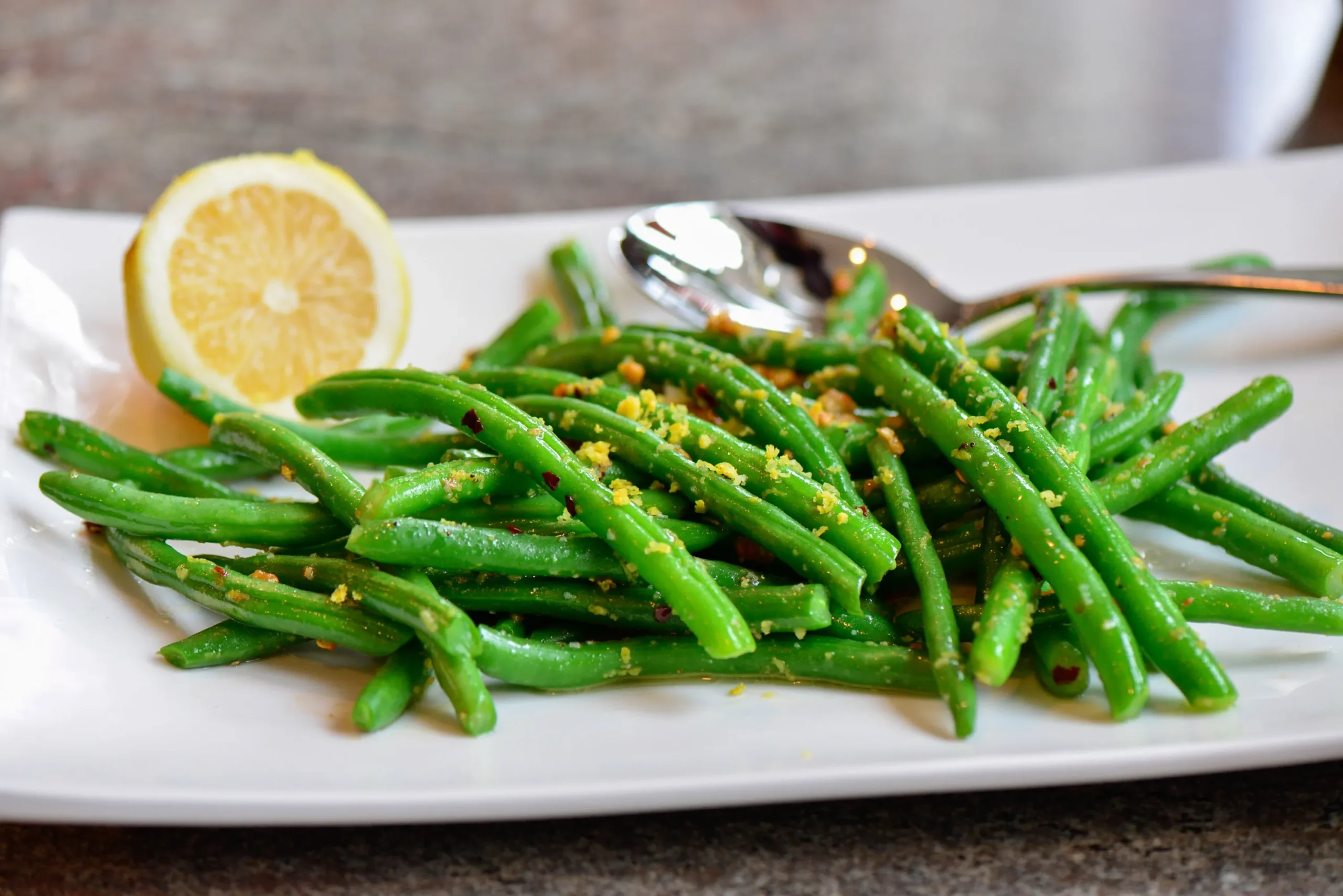 Green Beans with Lemon, Rosemary, and Pistachios