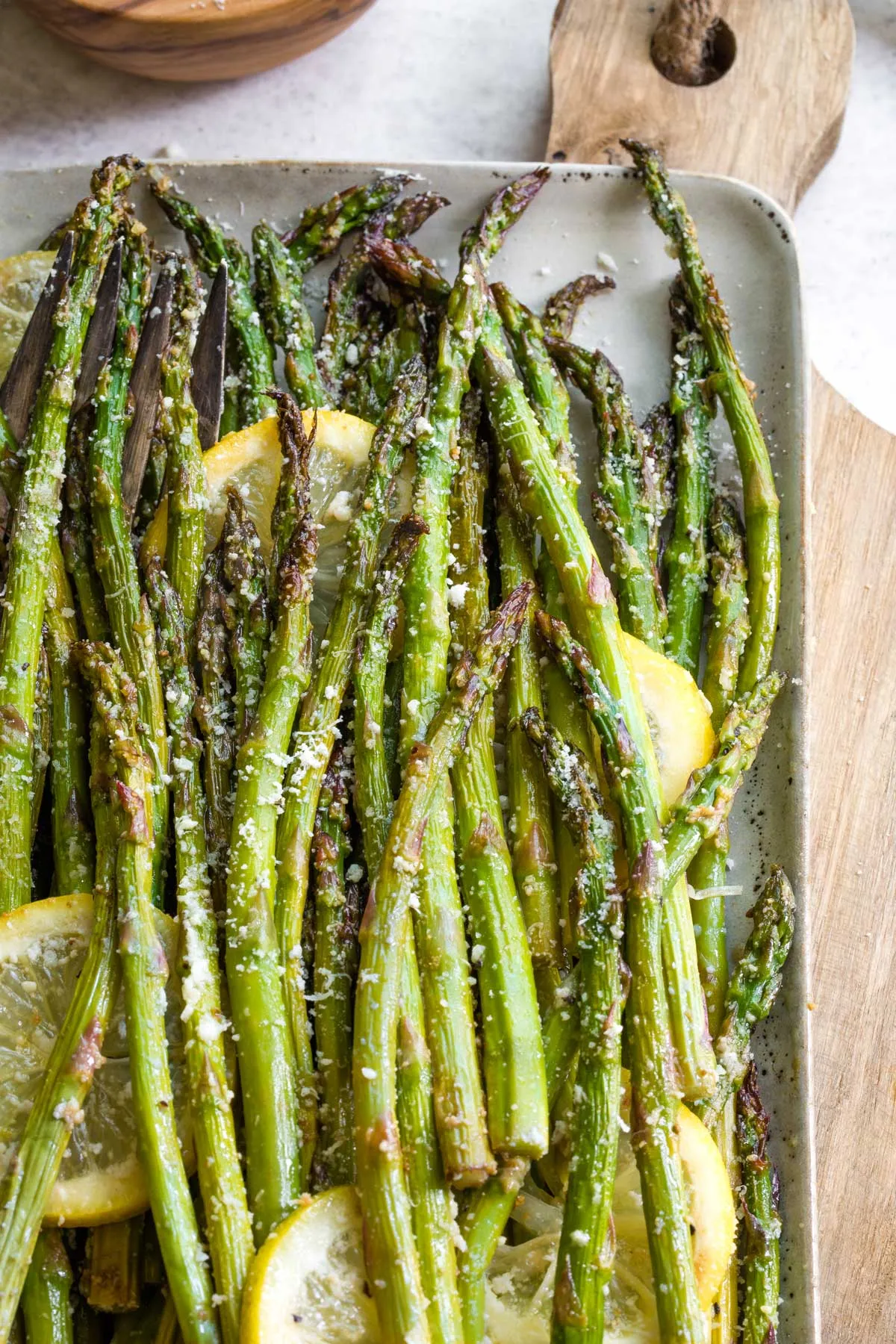 Grilled Asparagus with Garlic in Pouches