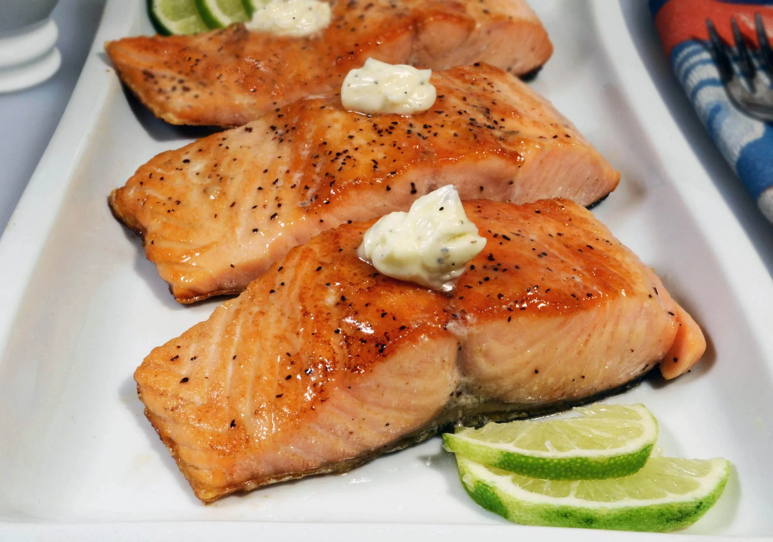 Grilled Salmon with Garlic Lime Butter