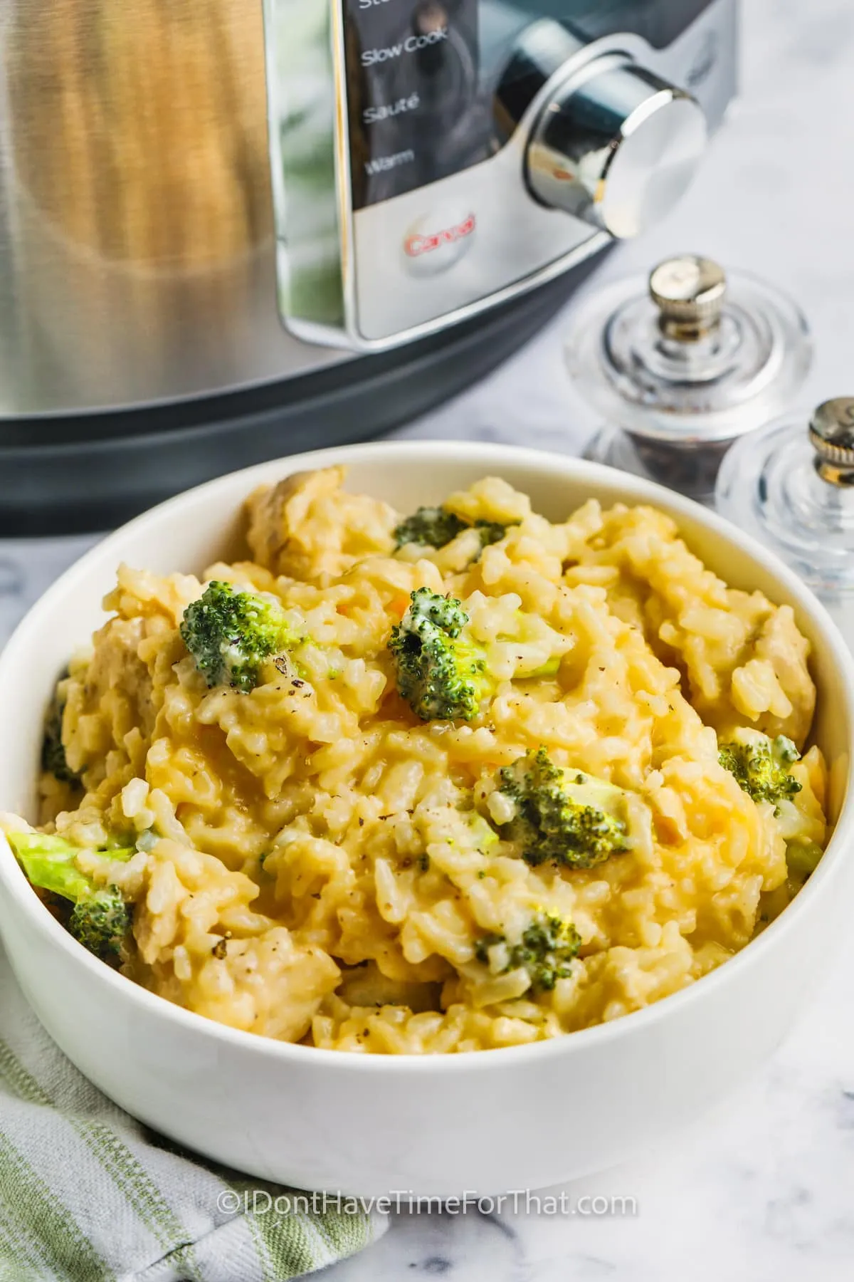 Instant Pot Super Cheesy Chicken and Broccoli with Rice