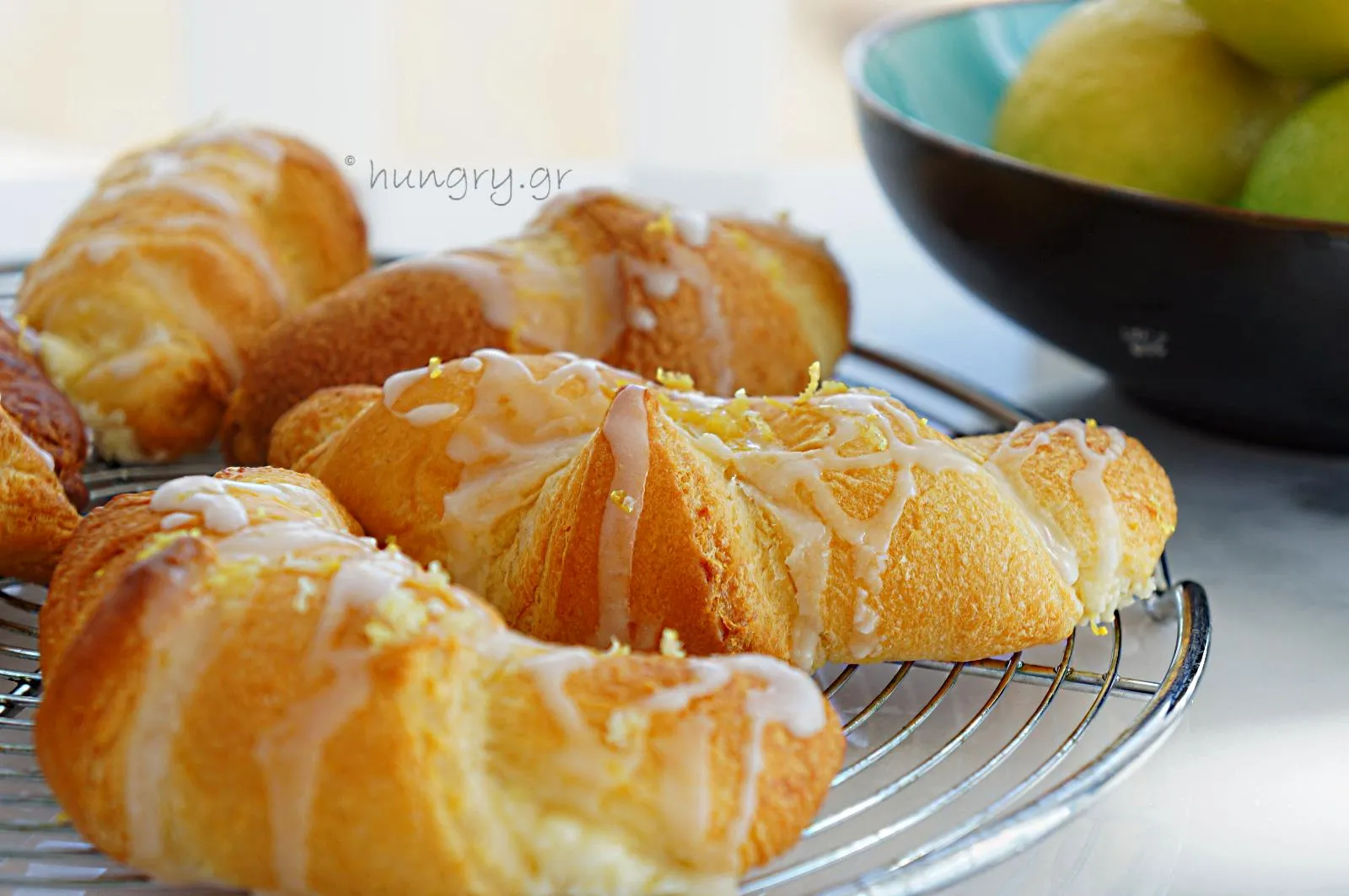 Lemon Cream Cheese Crescent Rolls