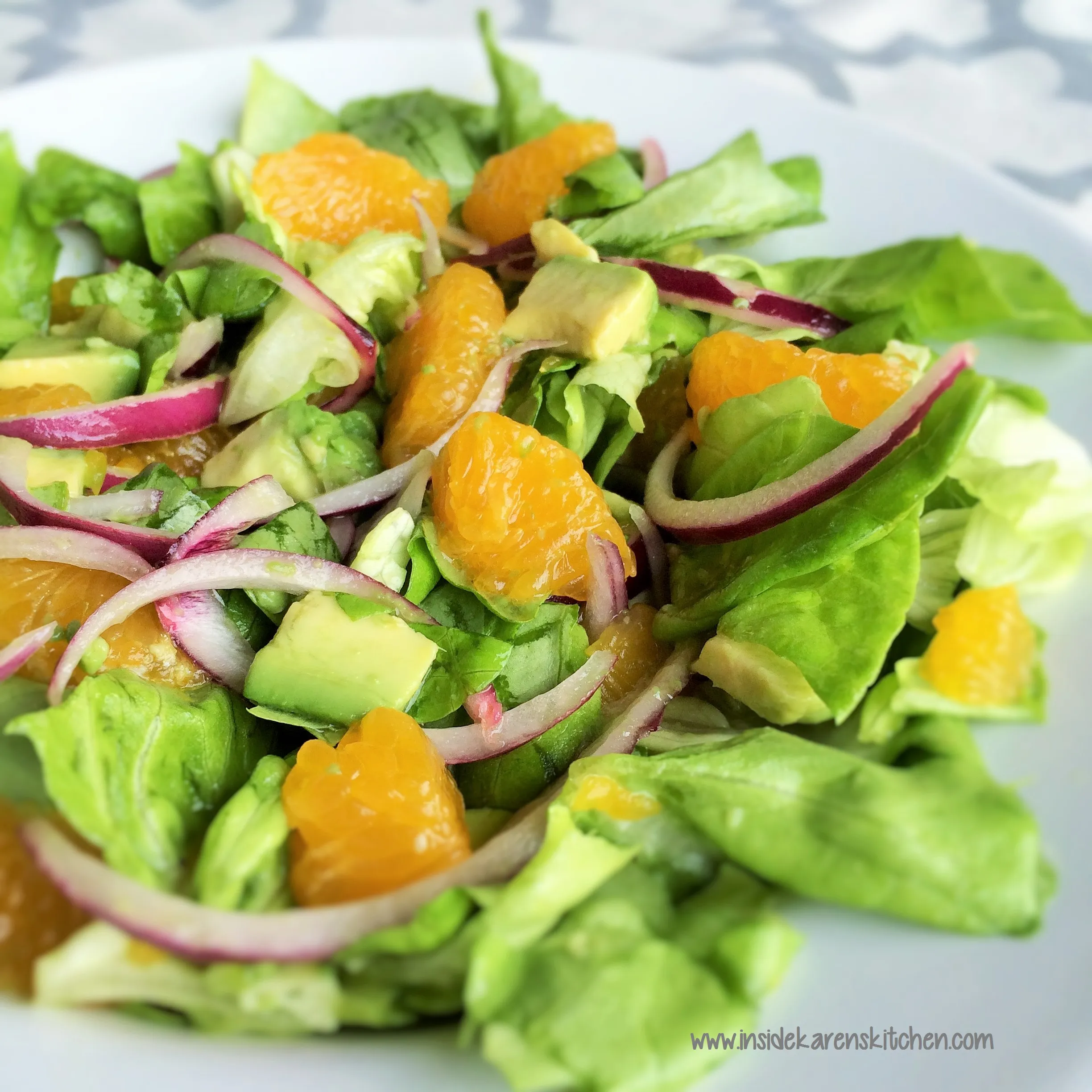 Lettuce Salad with Avocado