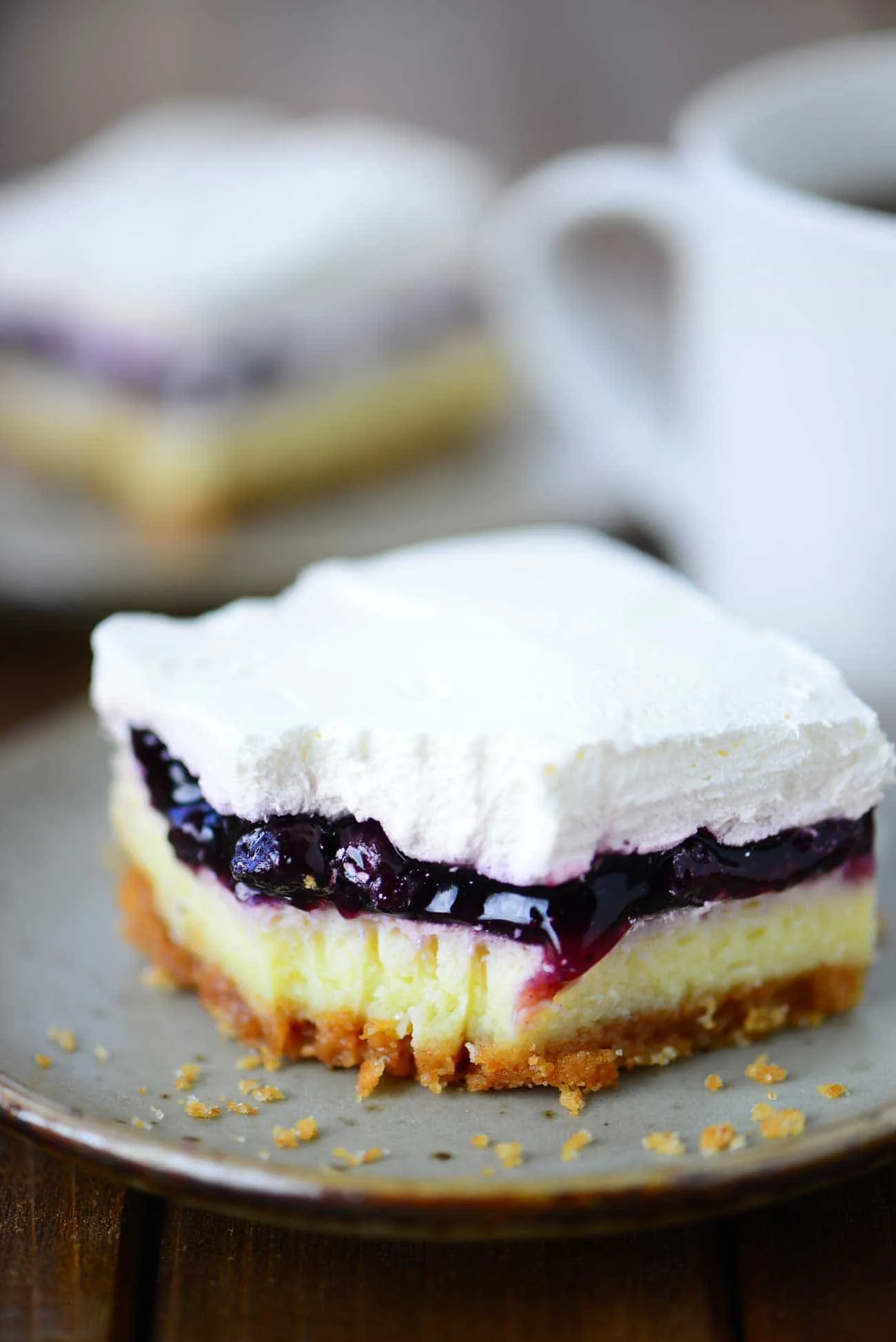 Light Cream Cheese Berry Cheesecake