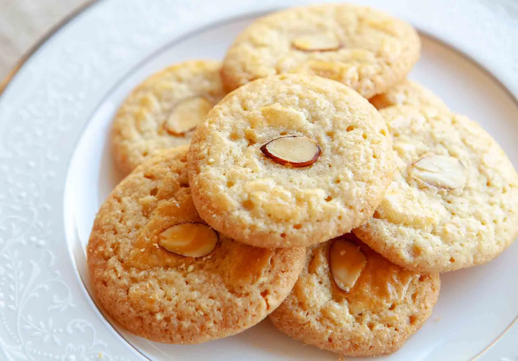Little Chinese Almond Cookies