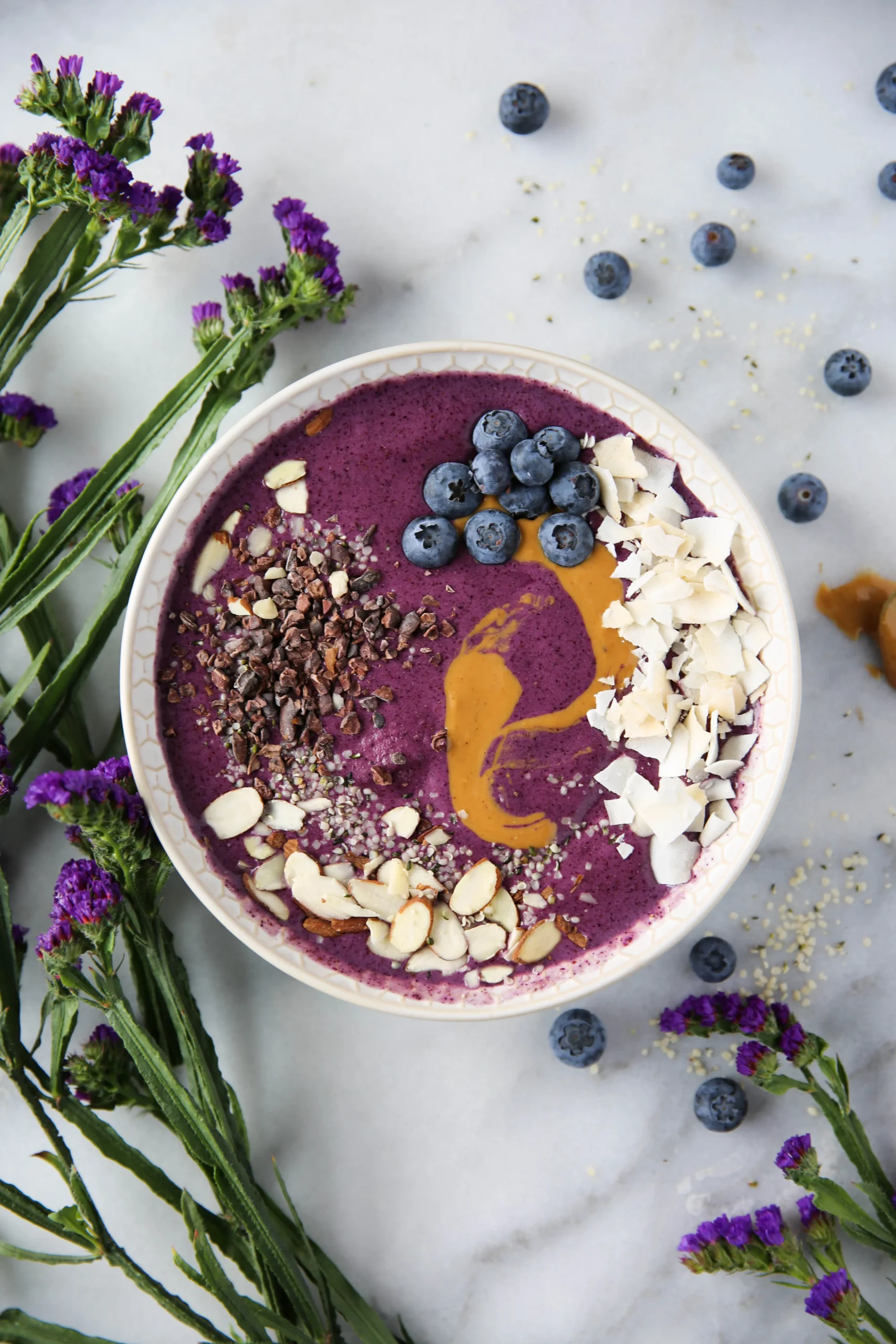 Low Carb Blueberry Protein Smoothie Bowl