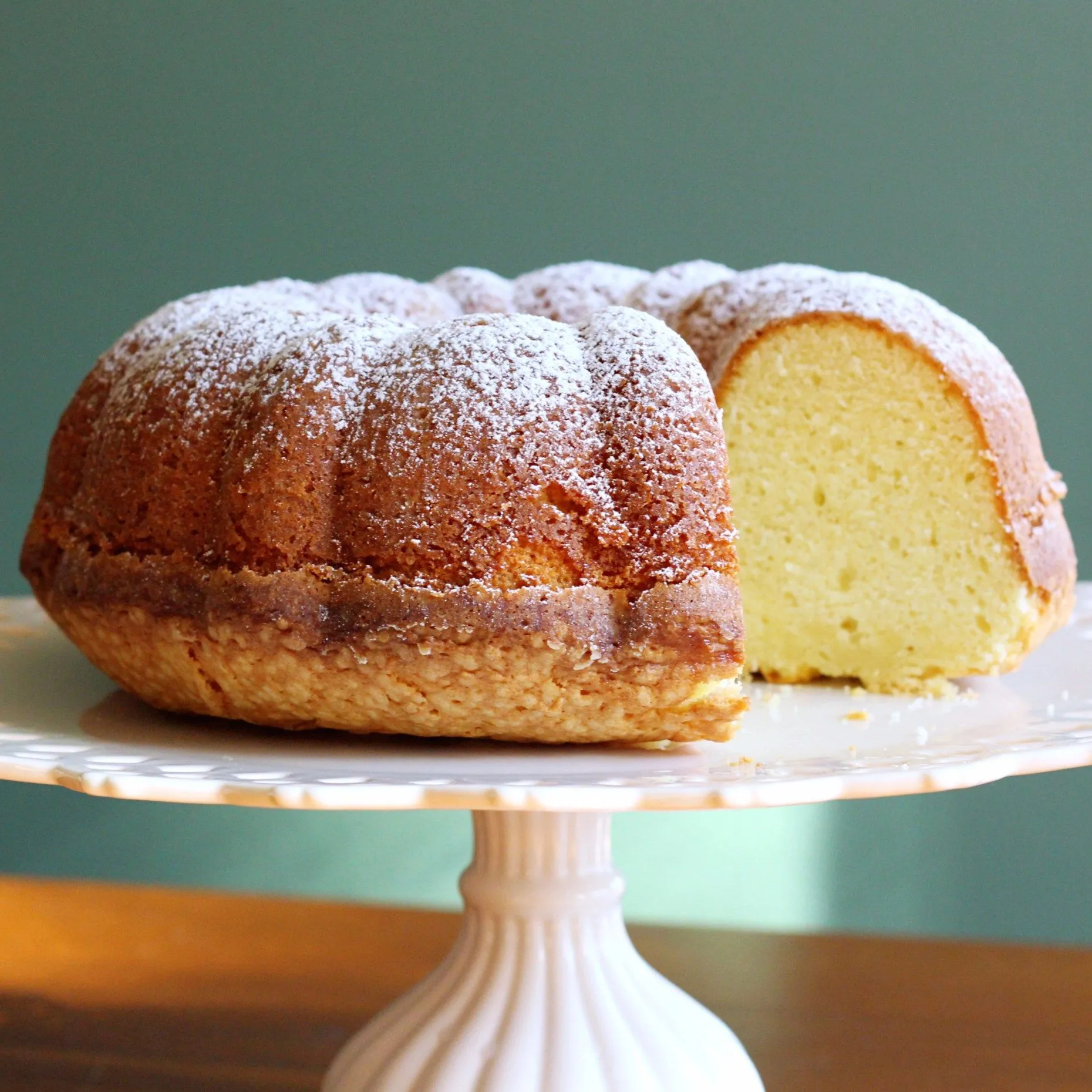 Lulu's Classic Pound Cake