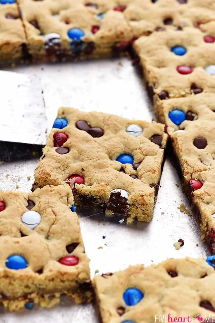M&Ms Chocolate Chip Cookie Bars