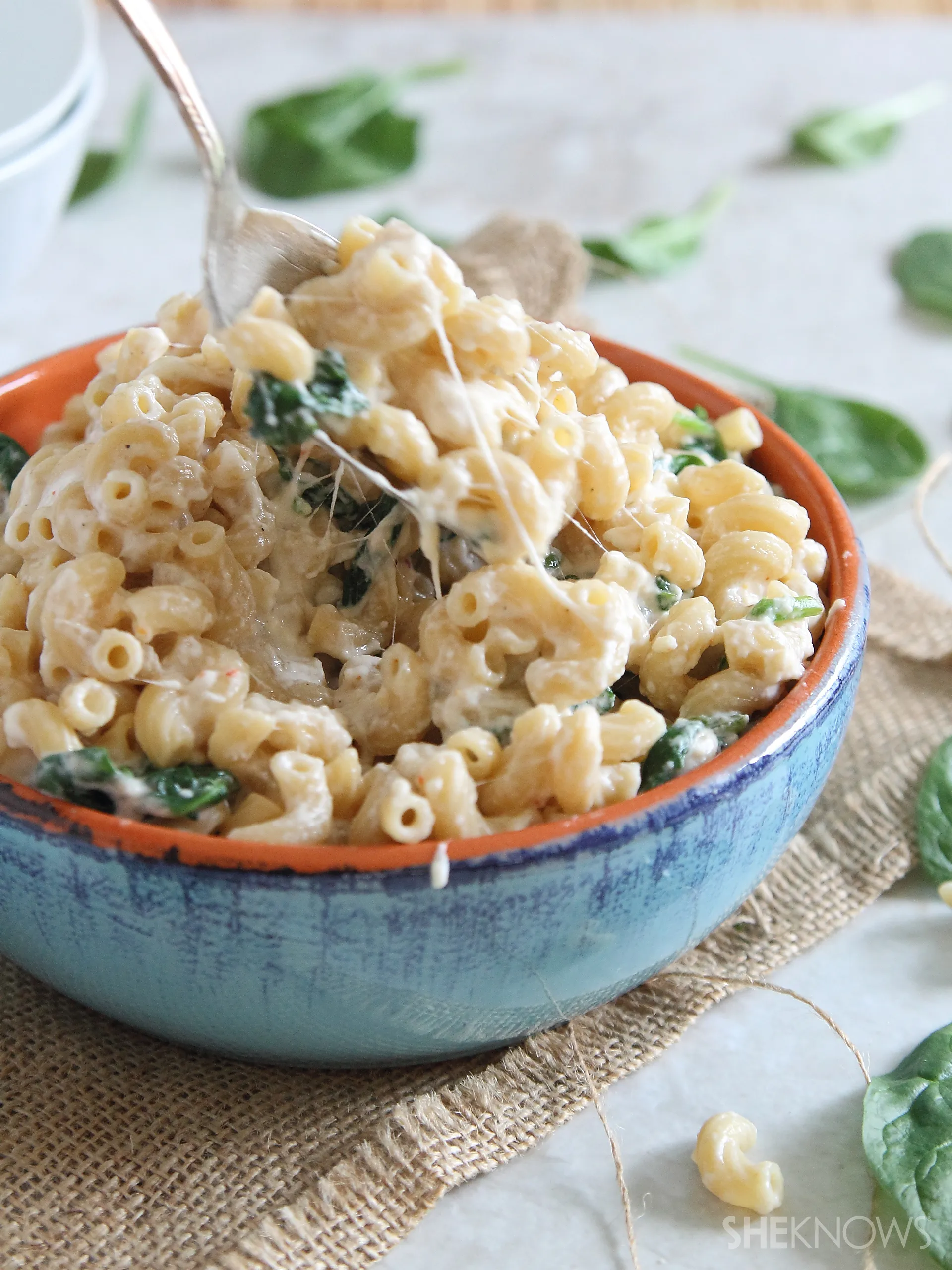 Mac Greek Style with Spinach and Feta