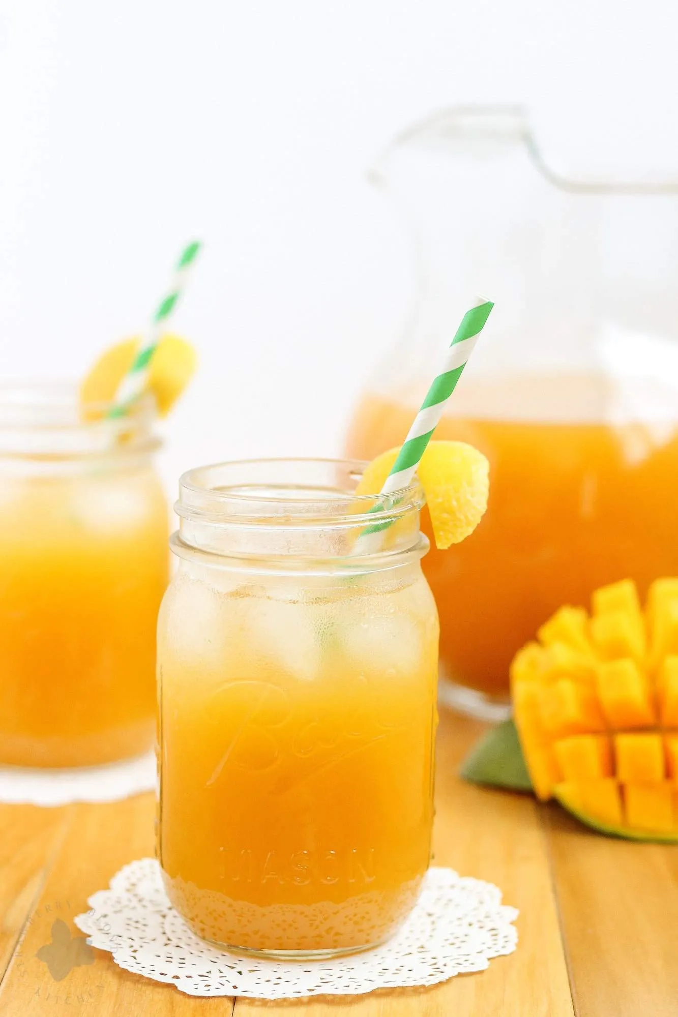 Mango Green Tea Lemonade