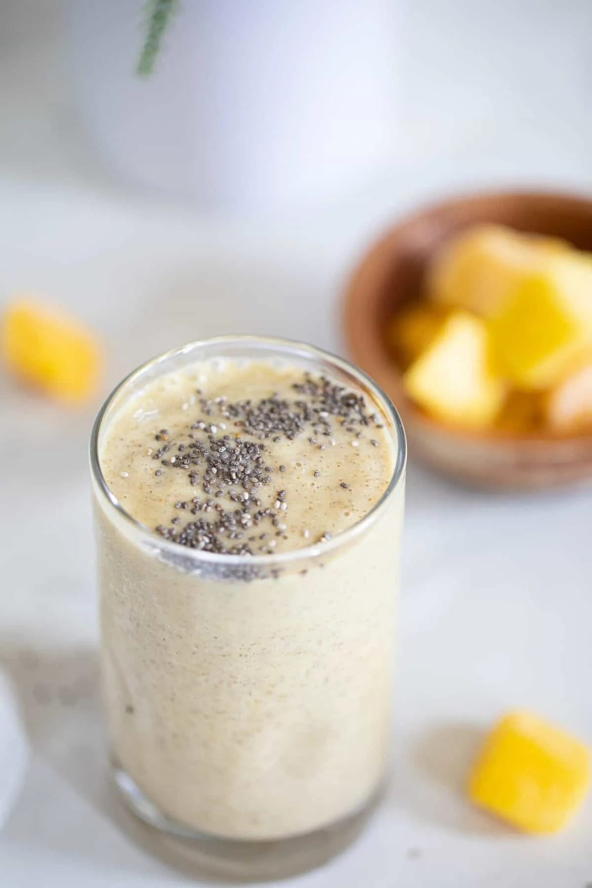Mango Mint Smoothie with Chia Seeds