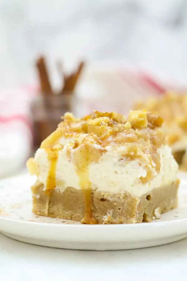 Maple Apple Pie Cheesecake Bars