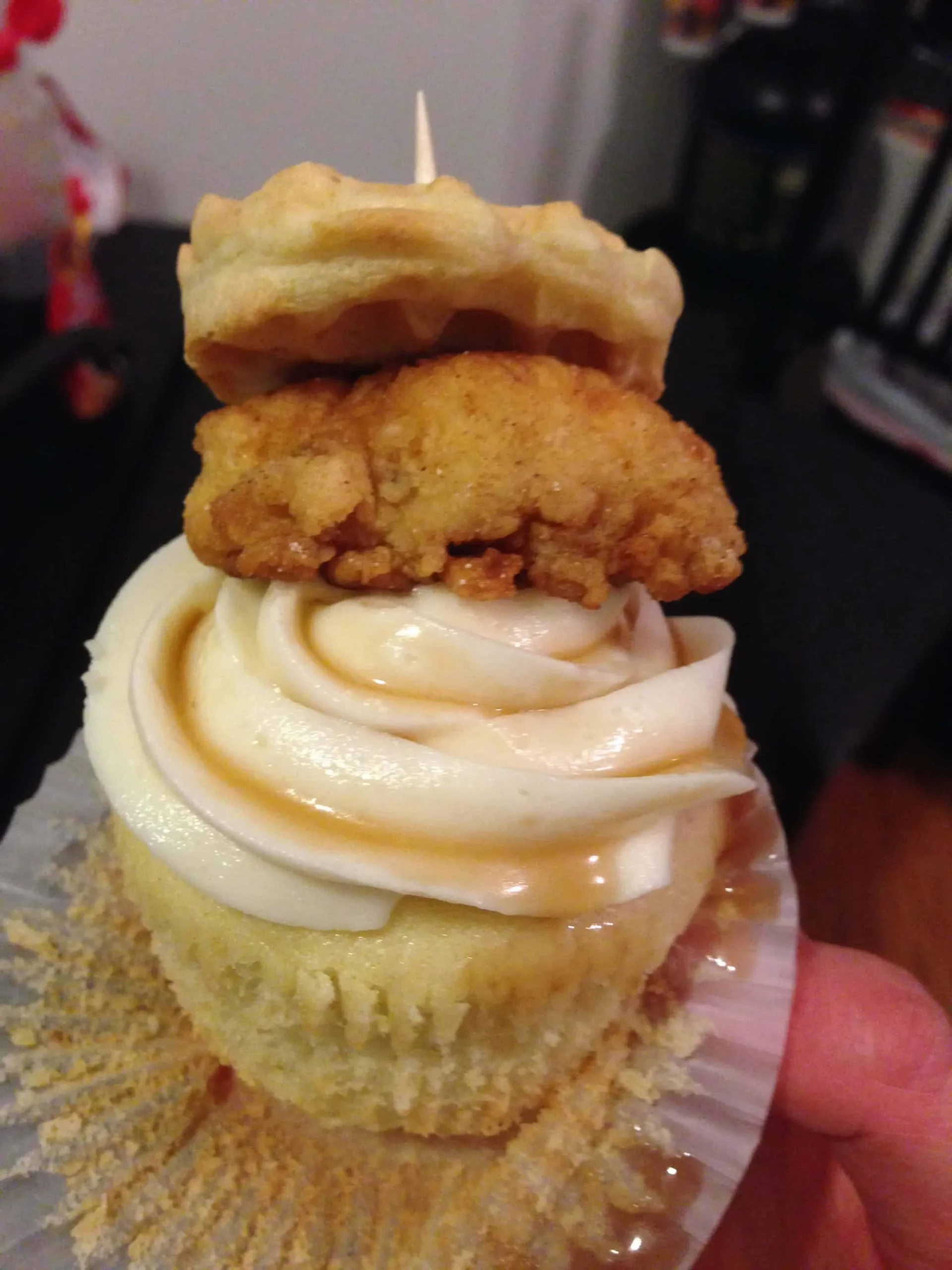 Maple Chicken and Waffles Cupcakes