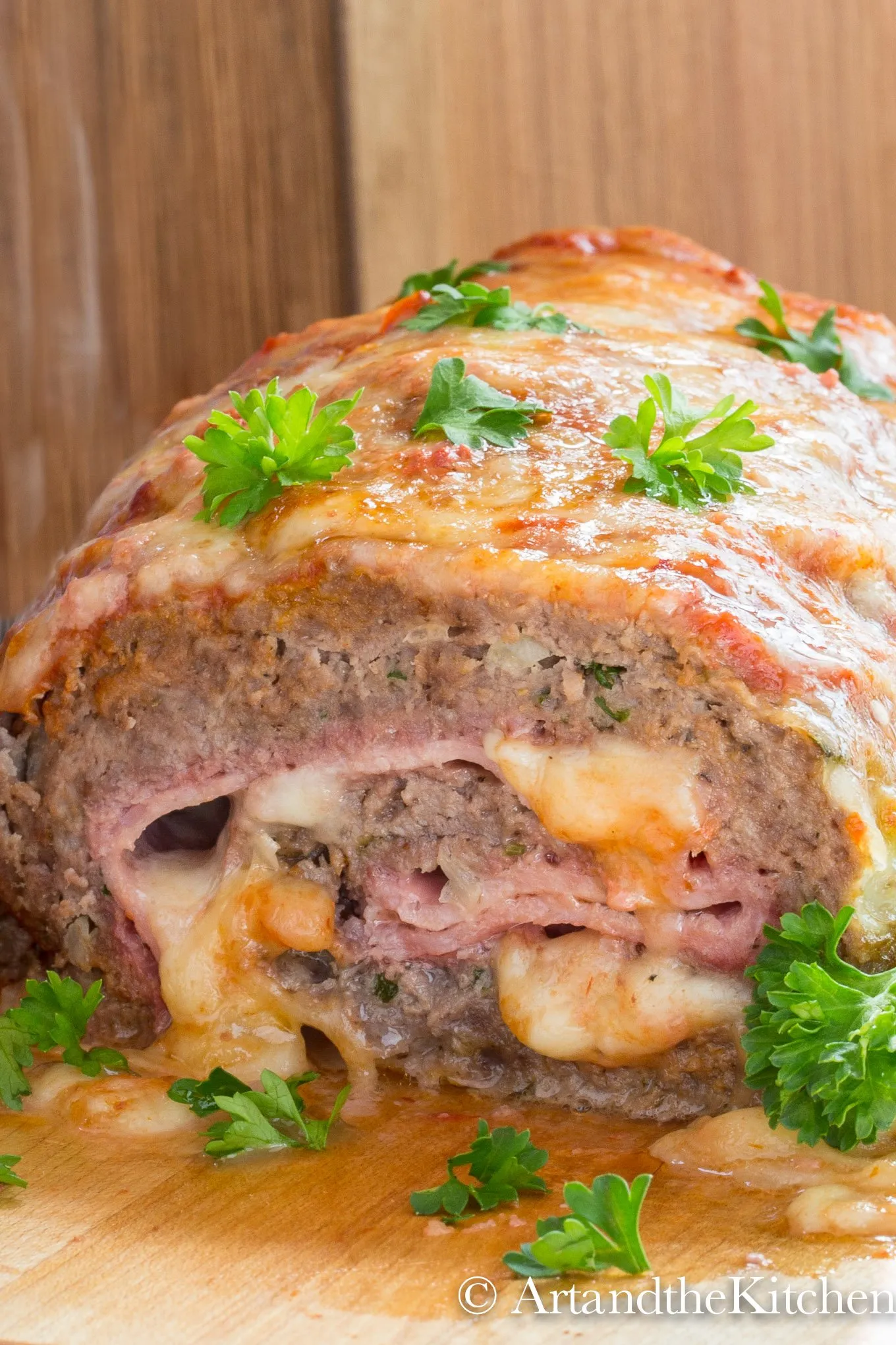 Meat Loaf Stuffed with Ham and Parsley Frittata