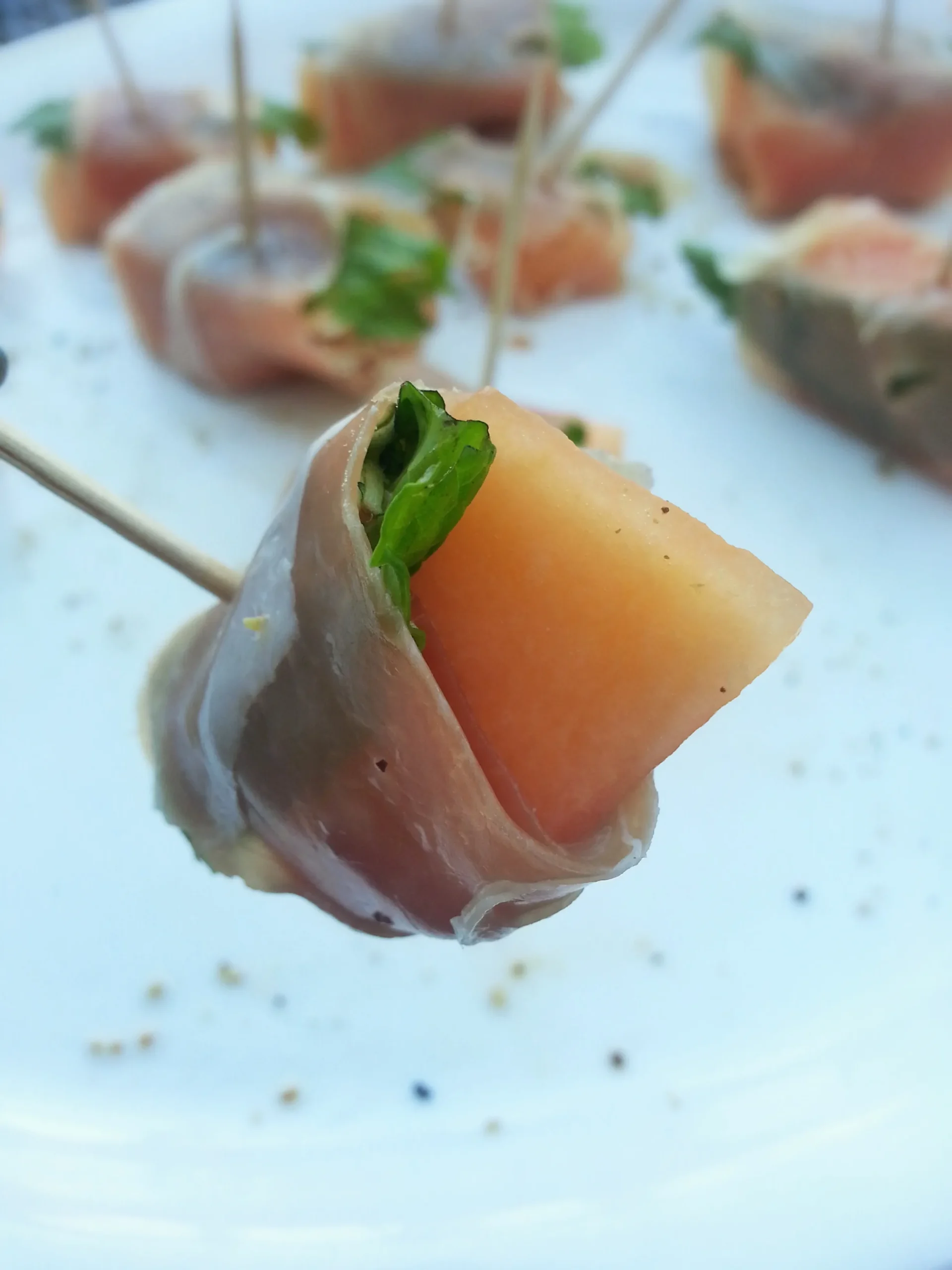 Melon and Prosciutto Bites