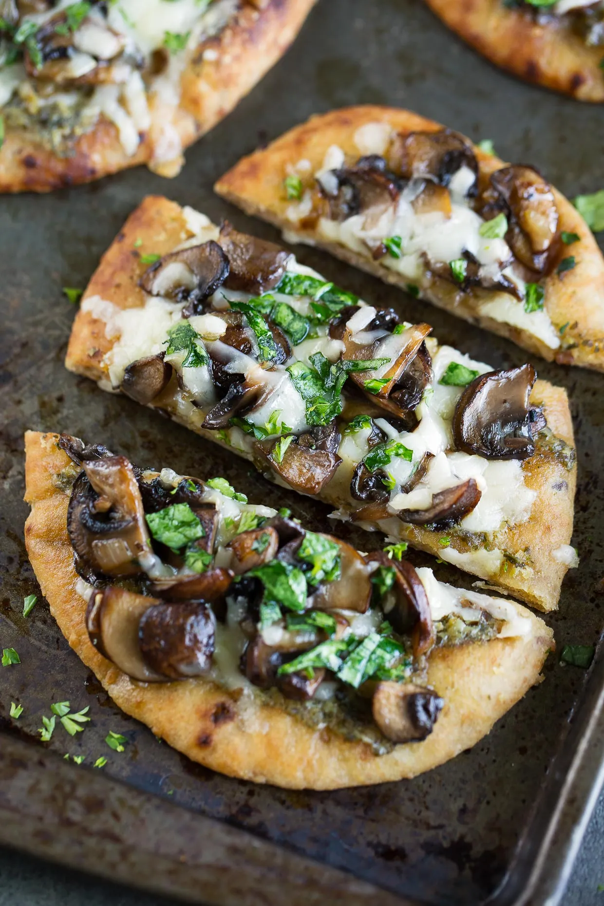 Mimi's Easy Mushroom Flatbread
