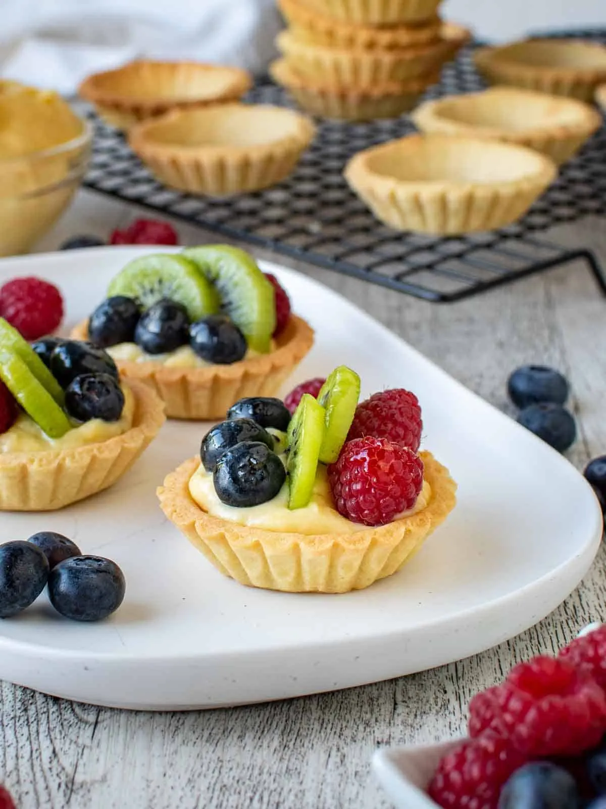 Mini Fruit Tarts with Pastry Cream Filling