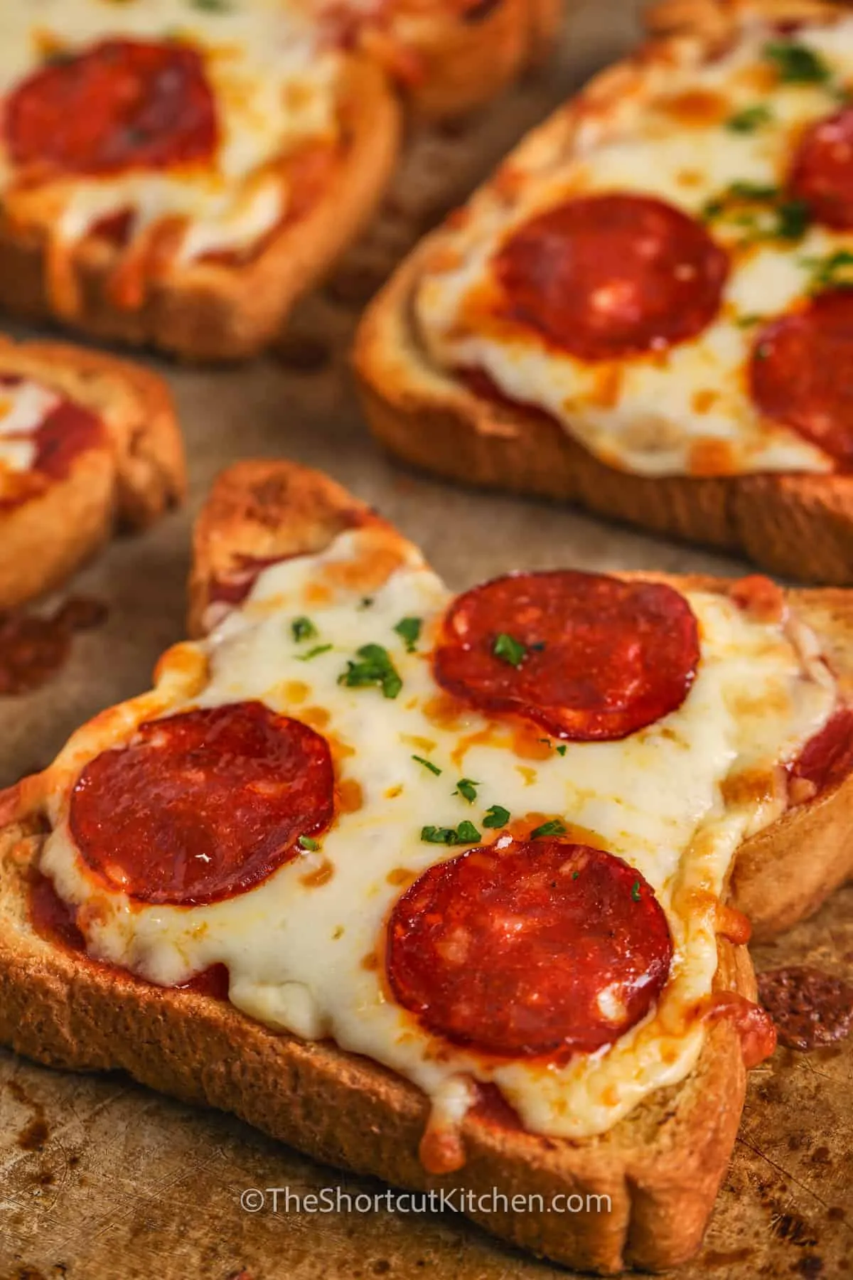 Mini Texas Toast Pizzas