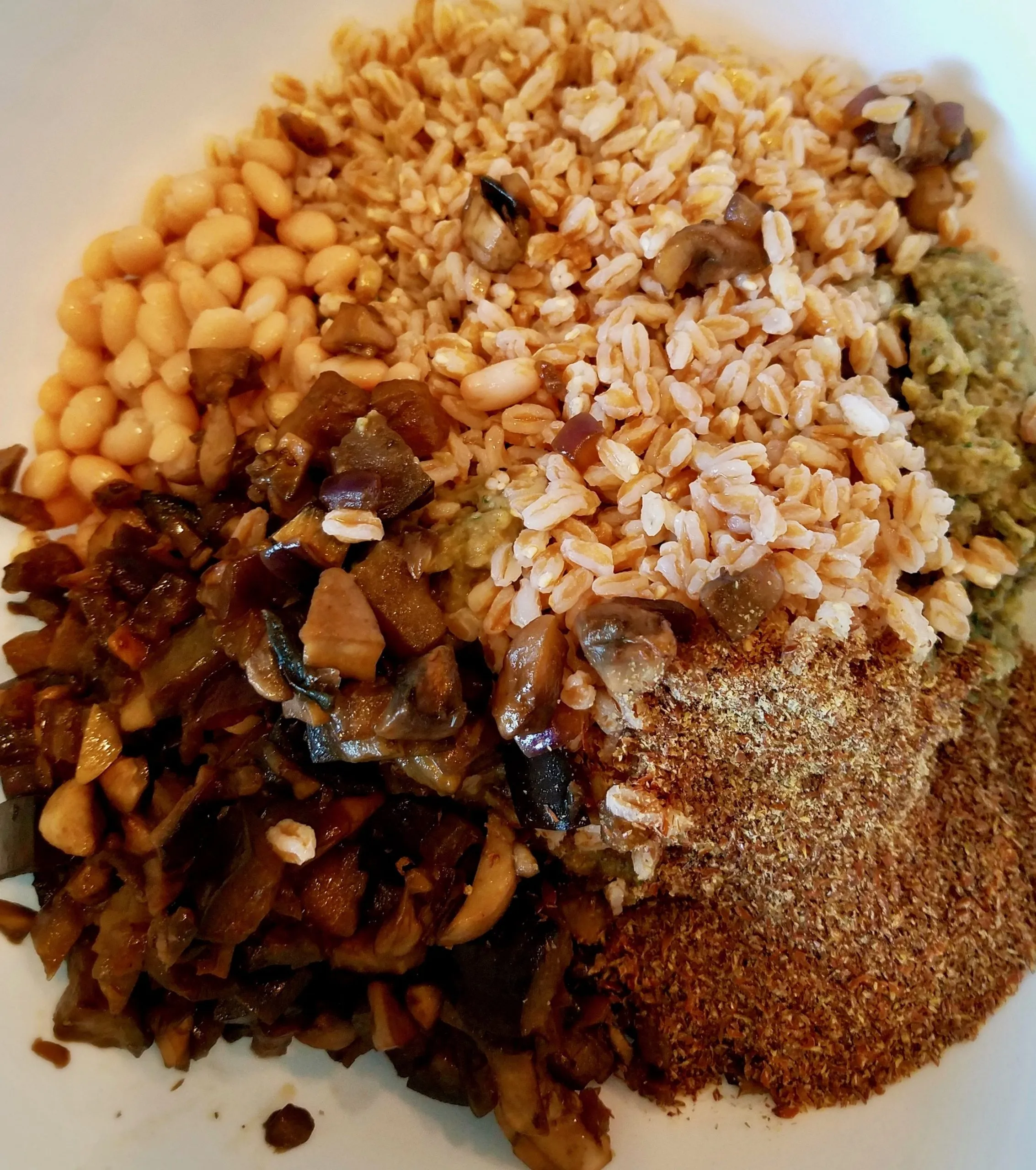 Mushroom White Bean Farro Burger