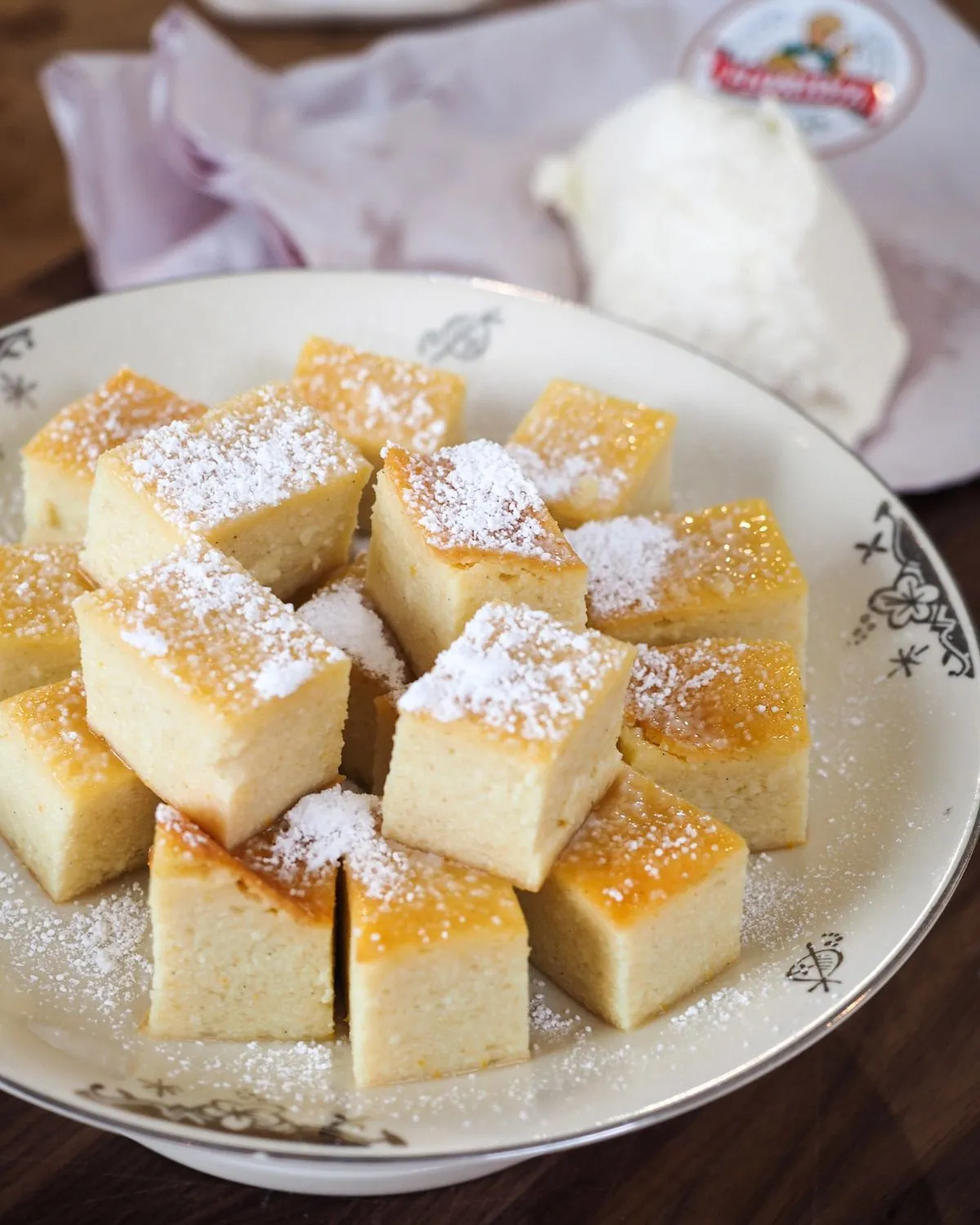 Neapolitan Semolina and Ricotta Cake