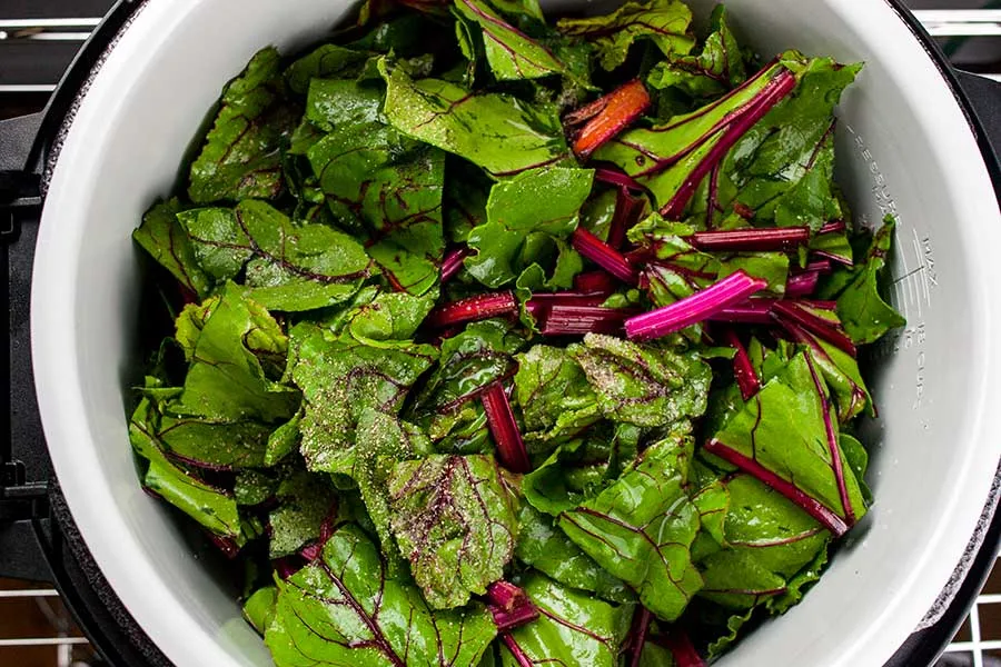 Ninja Foodi Fresh Beet Greens