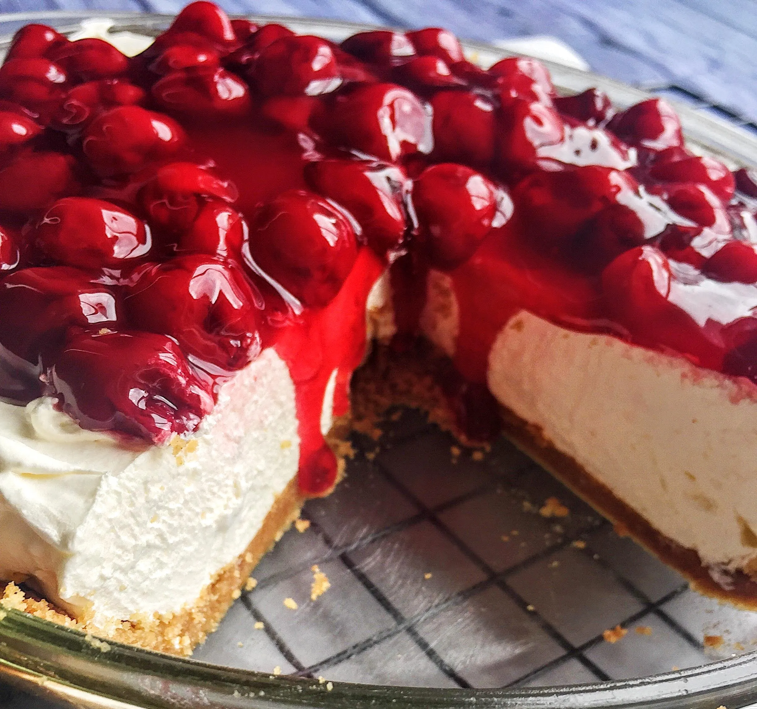 No Bake Fluffy Cherry Cheesecake