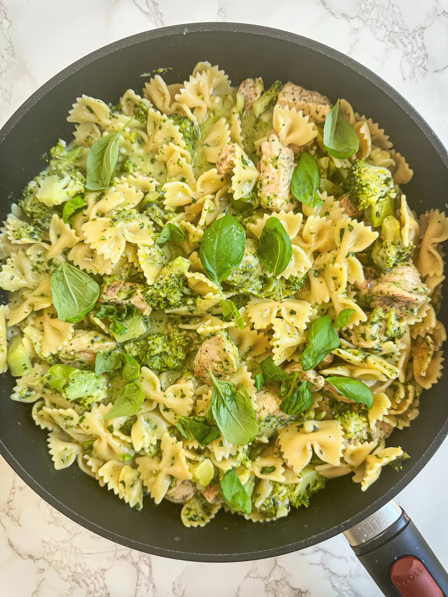 One Pan Chicken Pesto