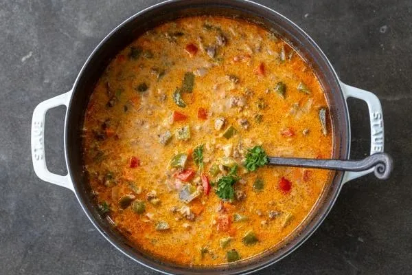 One Pot Stuffed Pepper Soup