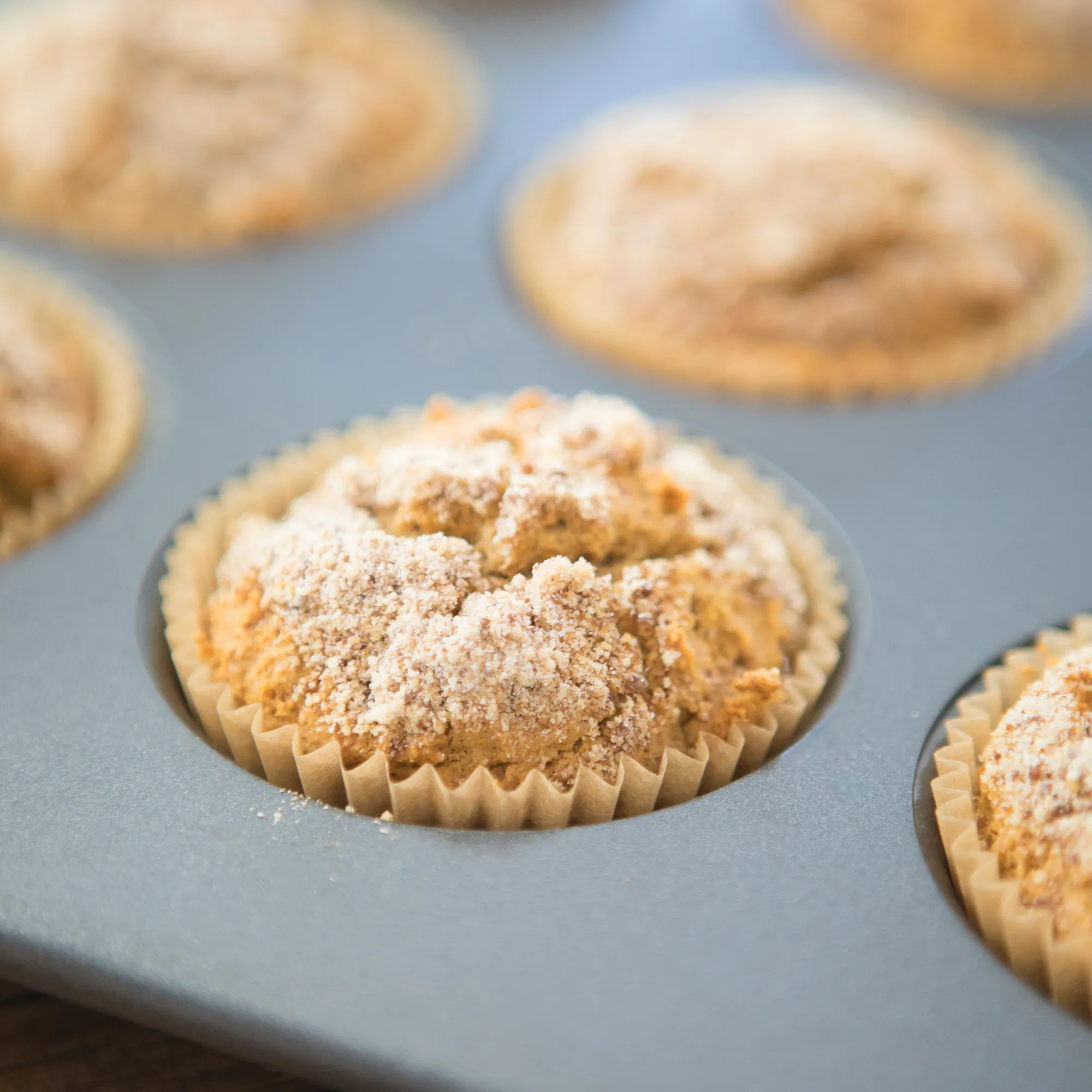 Paleo Pumpkin Muffins Cinnamon Streusel