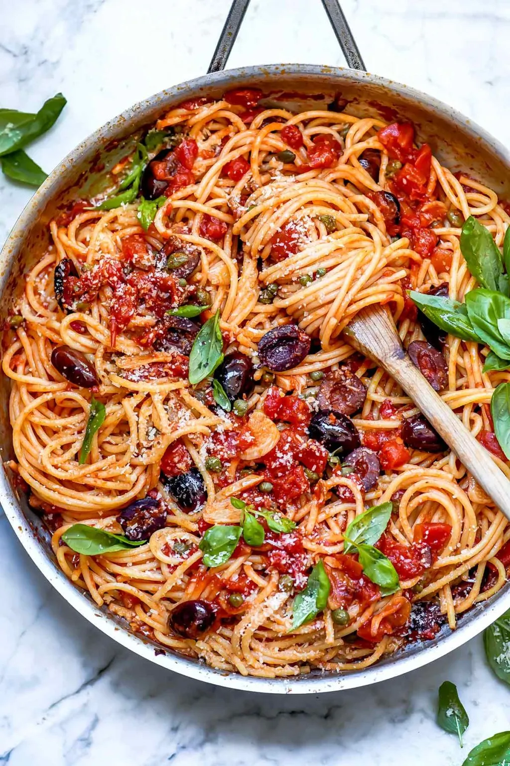 Pasta with Puttanesca Sauce and Chicken