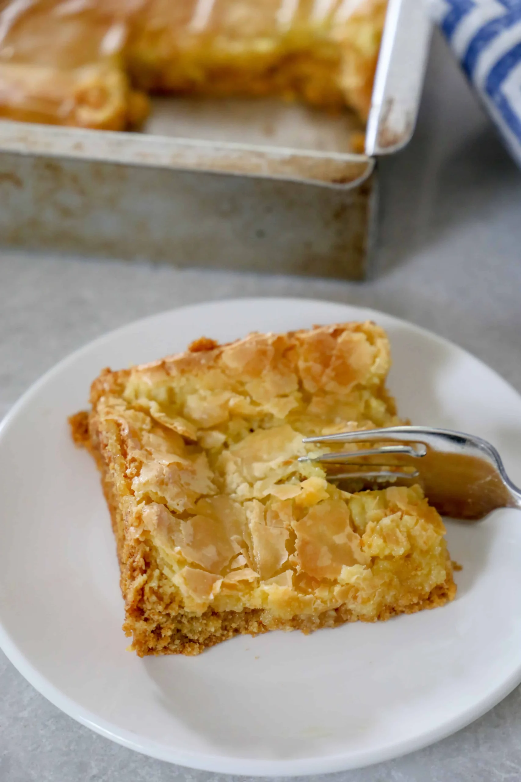 Paula Deen's Gooey Butter Cake