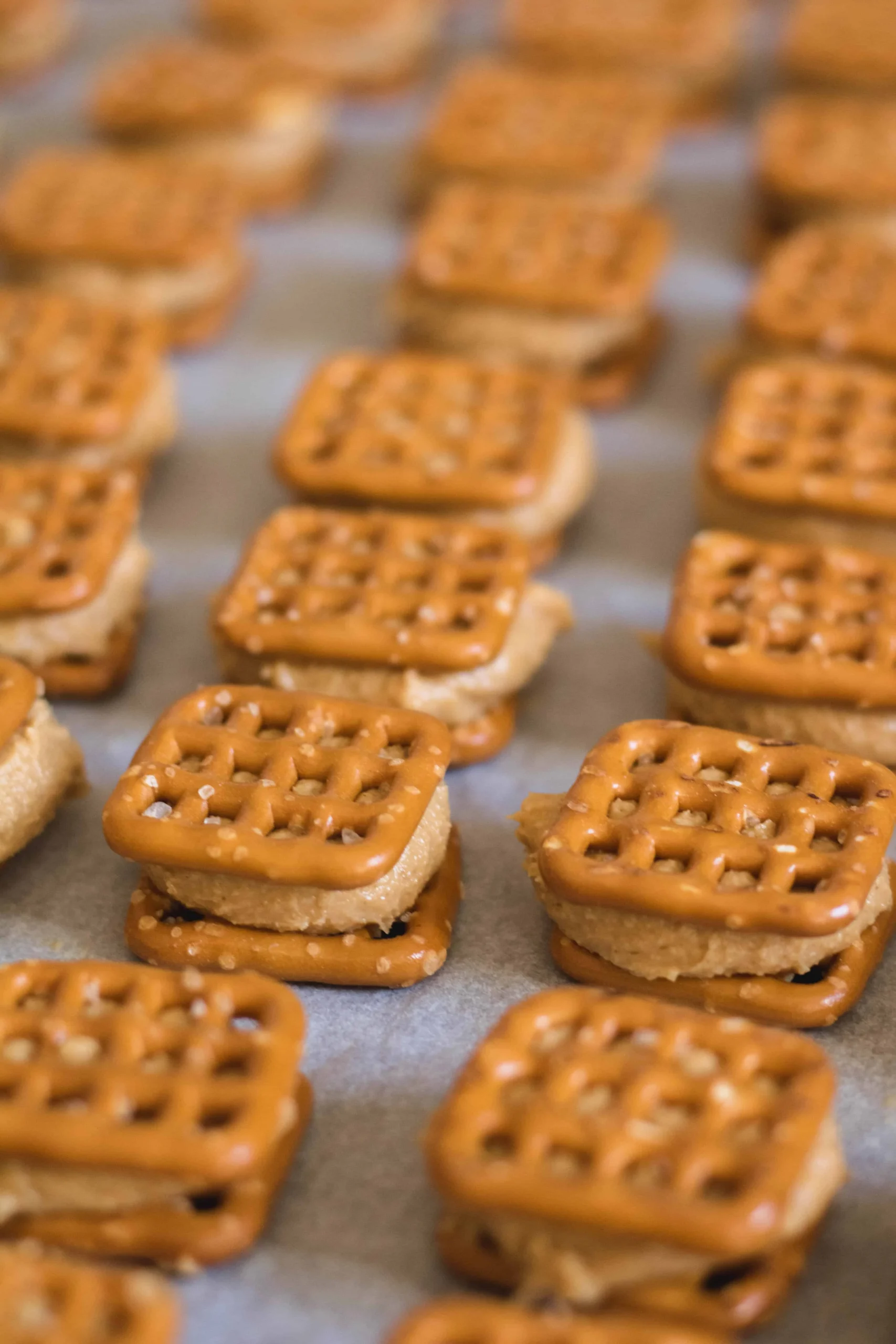 Peanut Butter Buckeye Pretzel Bites