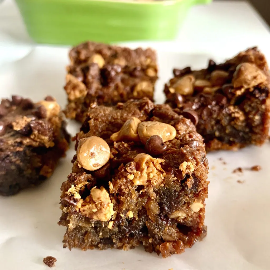 Peanut Butter Chocolate Chickpea Bars