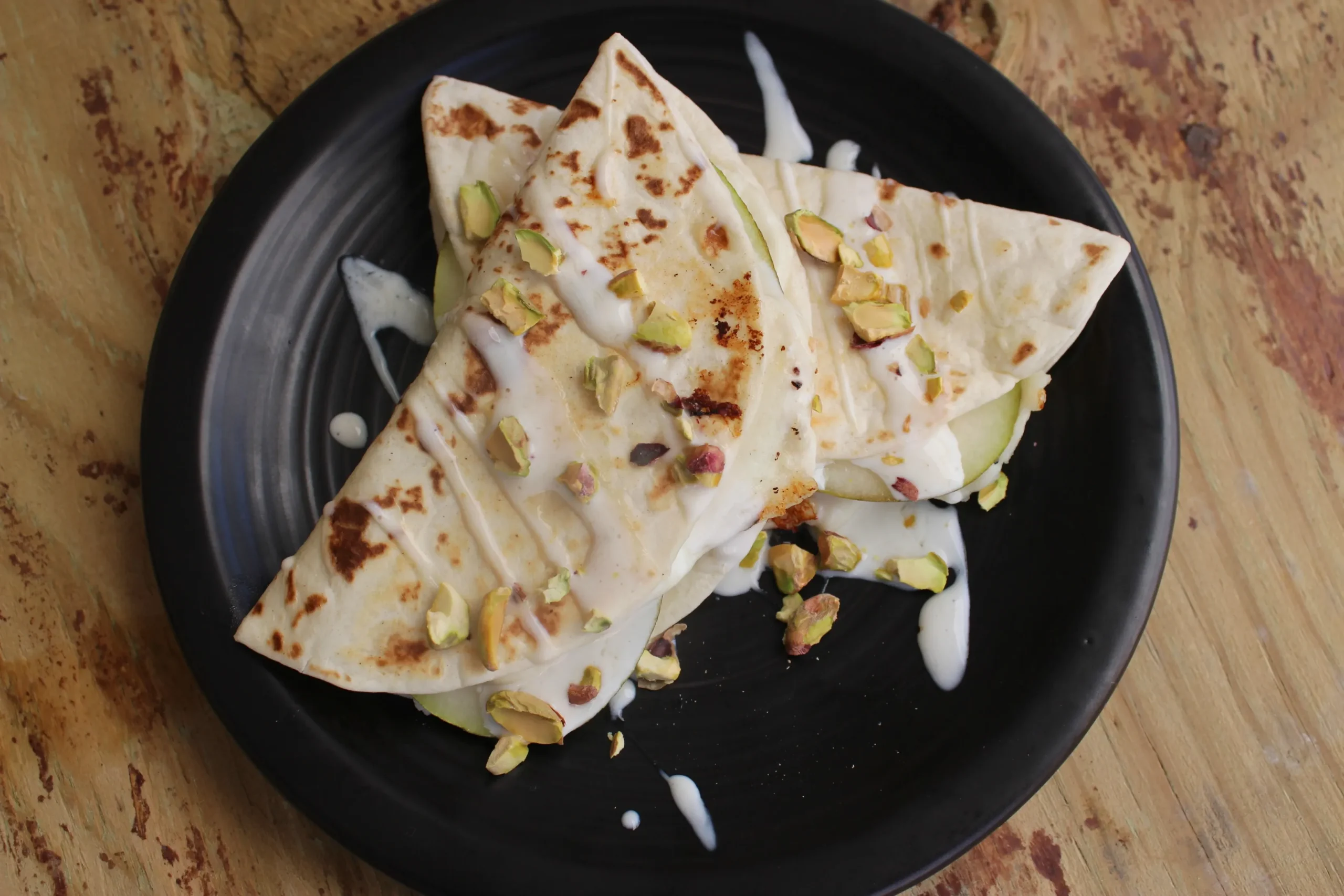 Pear Quesadilla (Quesadilla de Pera)