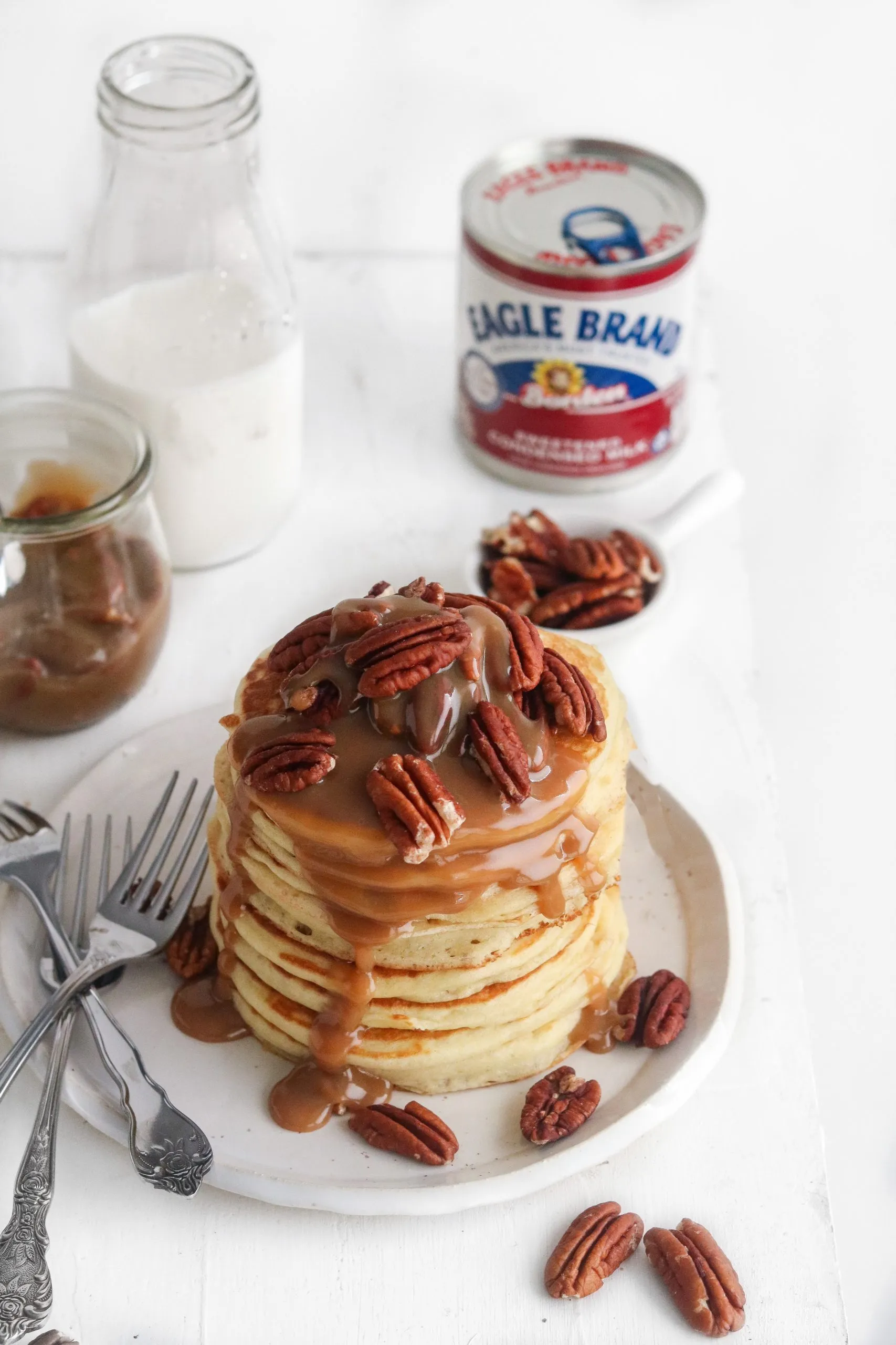 Pecan Pancakes with Peaches