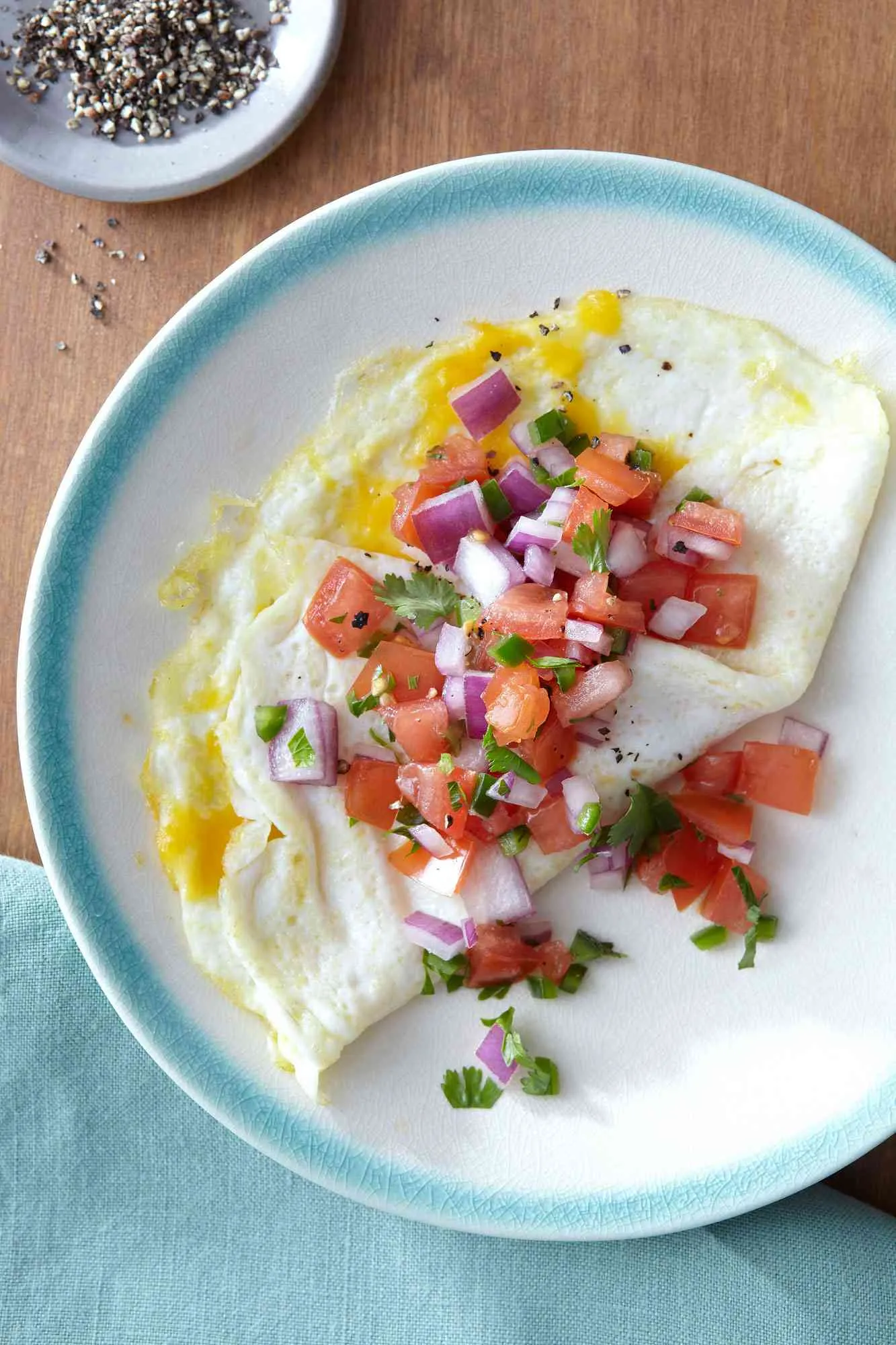 Peppers with Fit Grits, Egg Whites, and Pico de Gallo