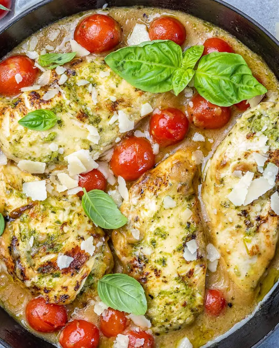 Pesto Chicken with Green Beans