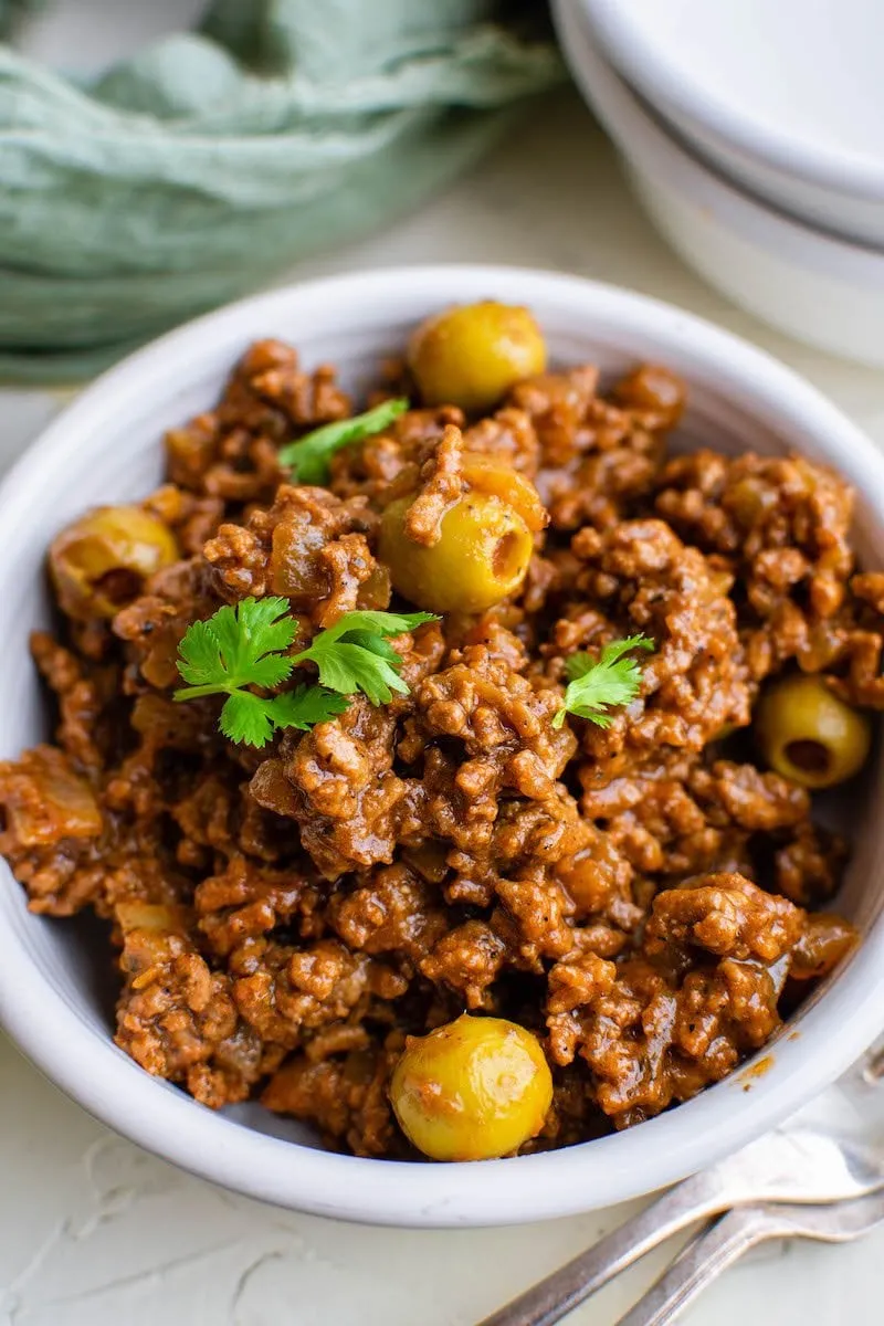 Picadillo Seasoned Beef with Carrots
