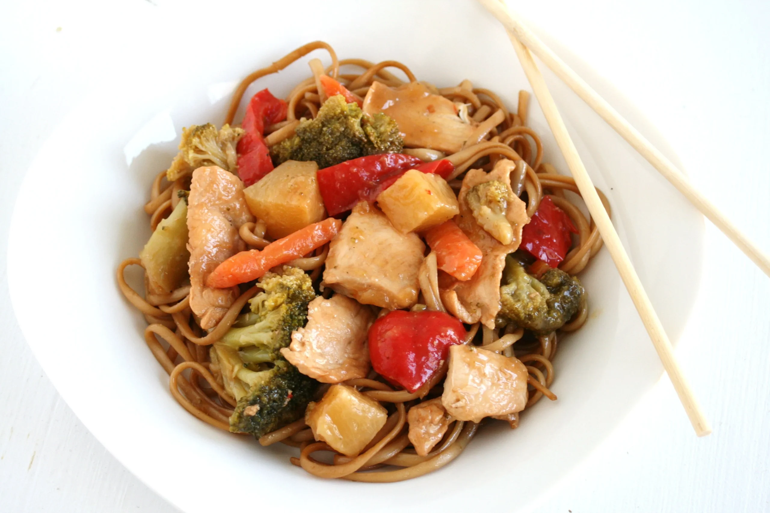 Pineapple Chicken Lo Mein