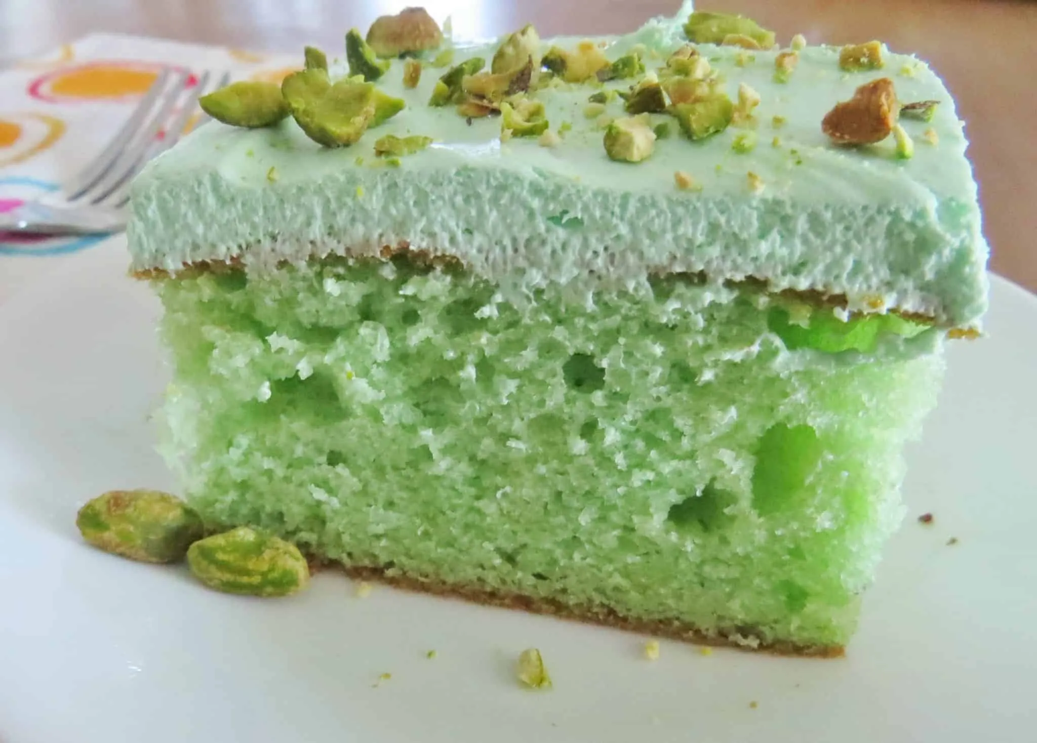Pistachio Cake Very Easy