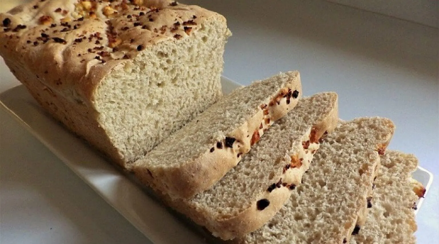 Port and Blue Cheese Bread