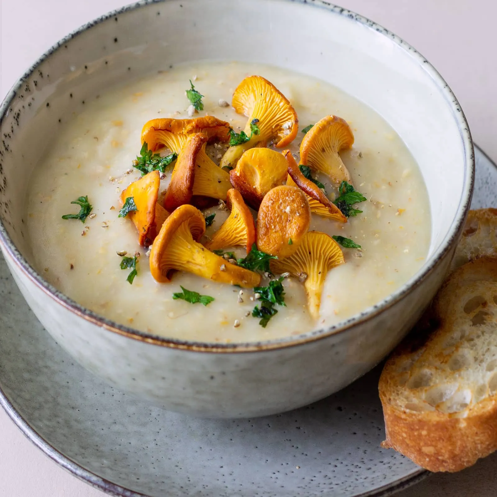 Potato Chanterelle Pesto Soup