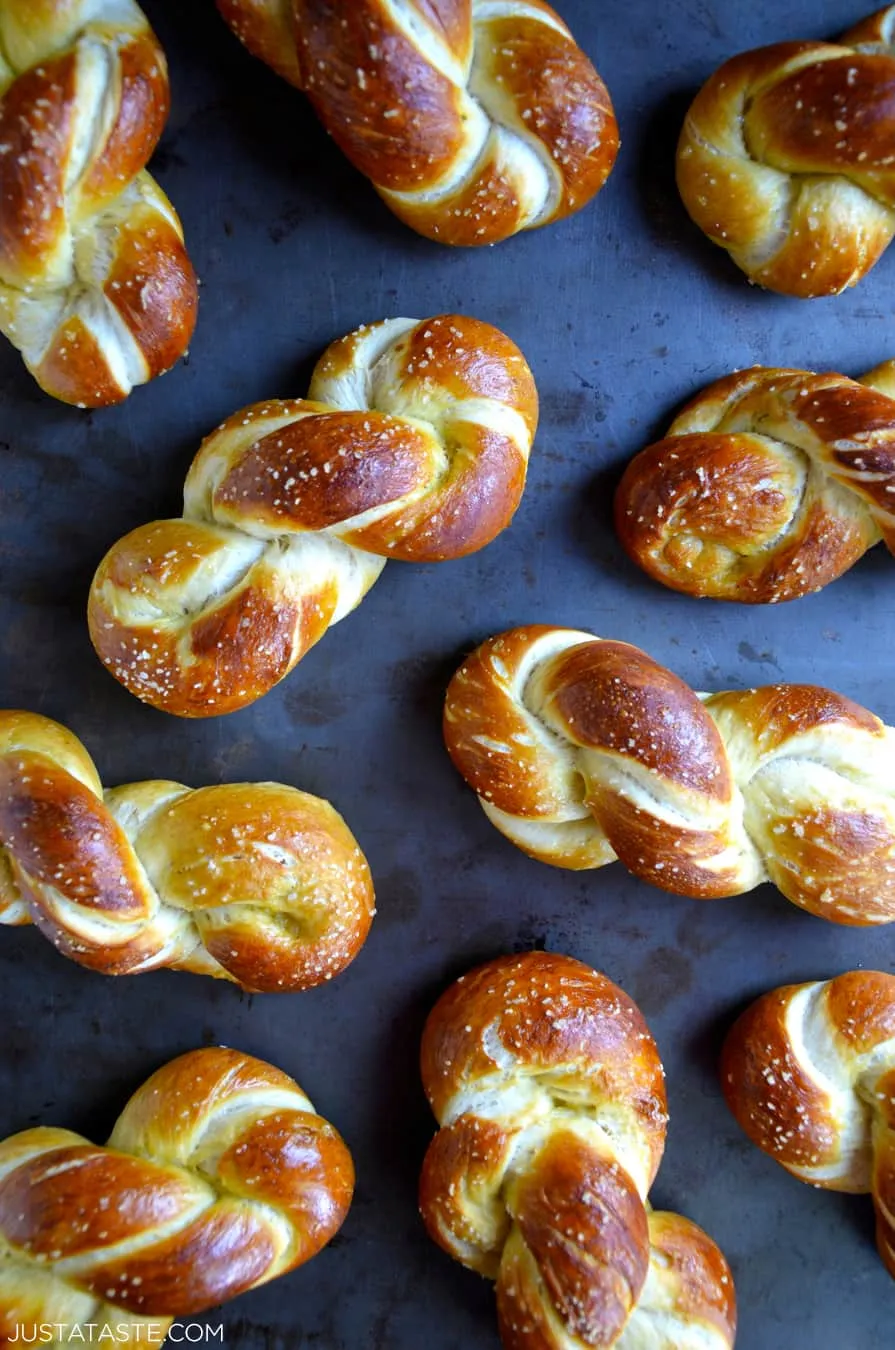 Pretzel Twists (Homemade Soft Pretzels)