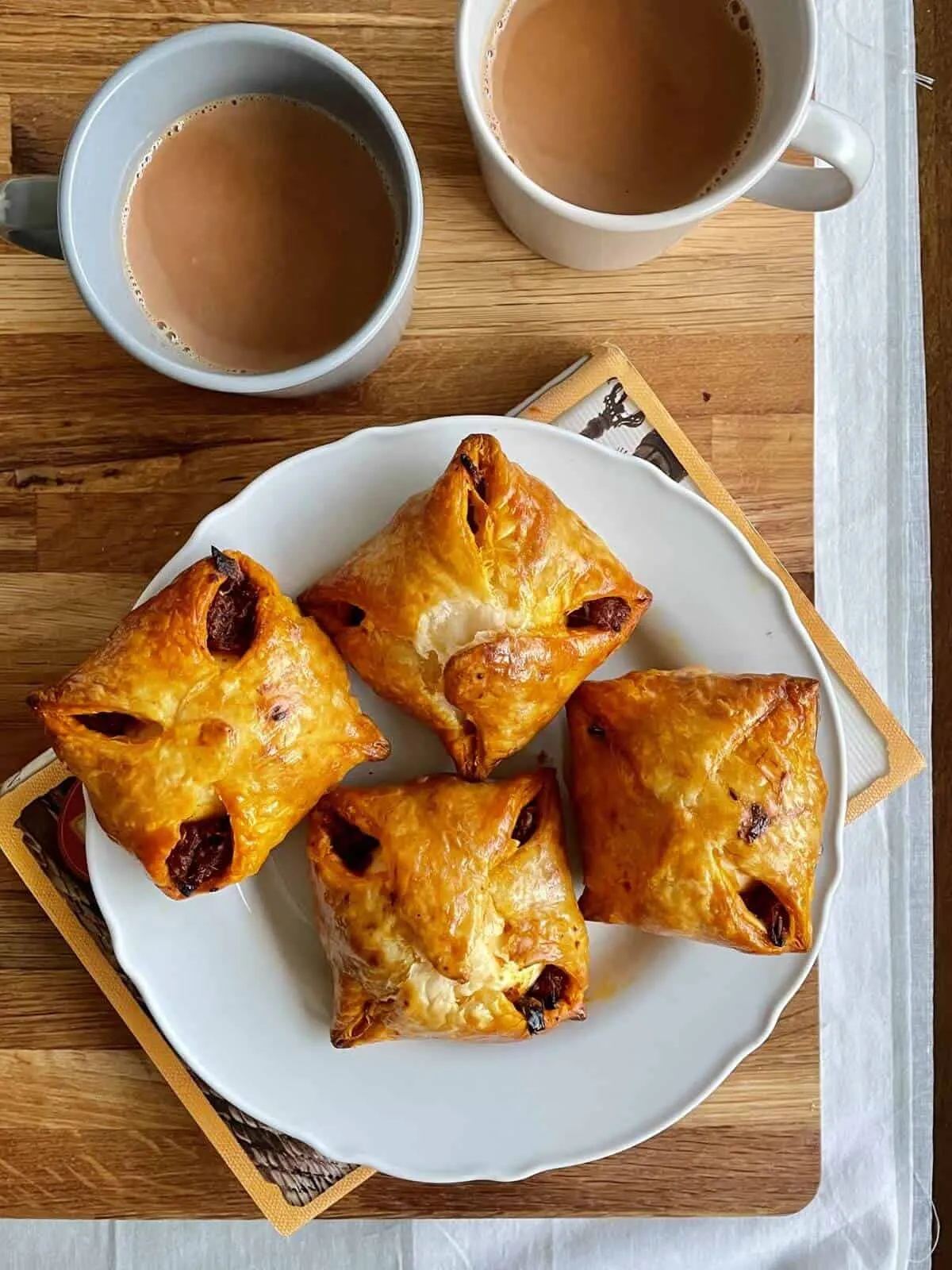 Pumpkin Chai Egg Puffs
