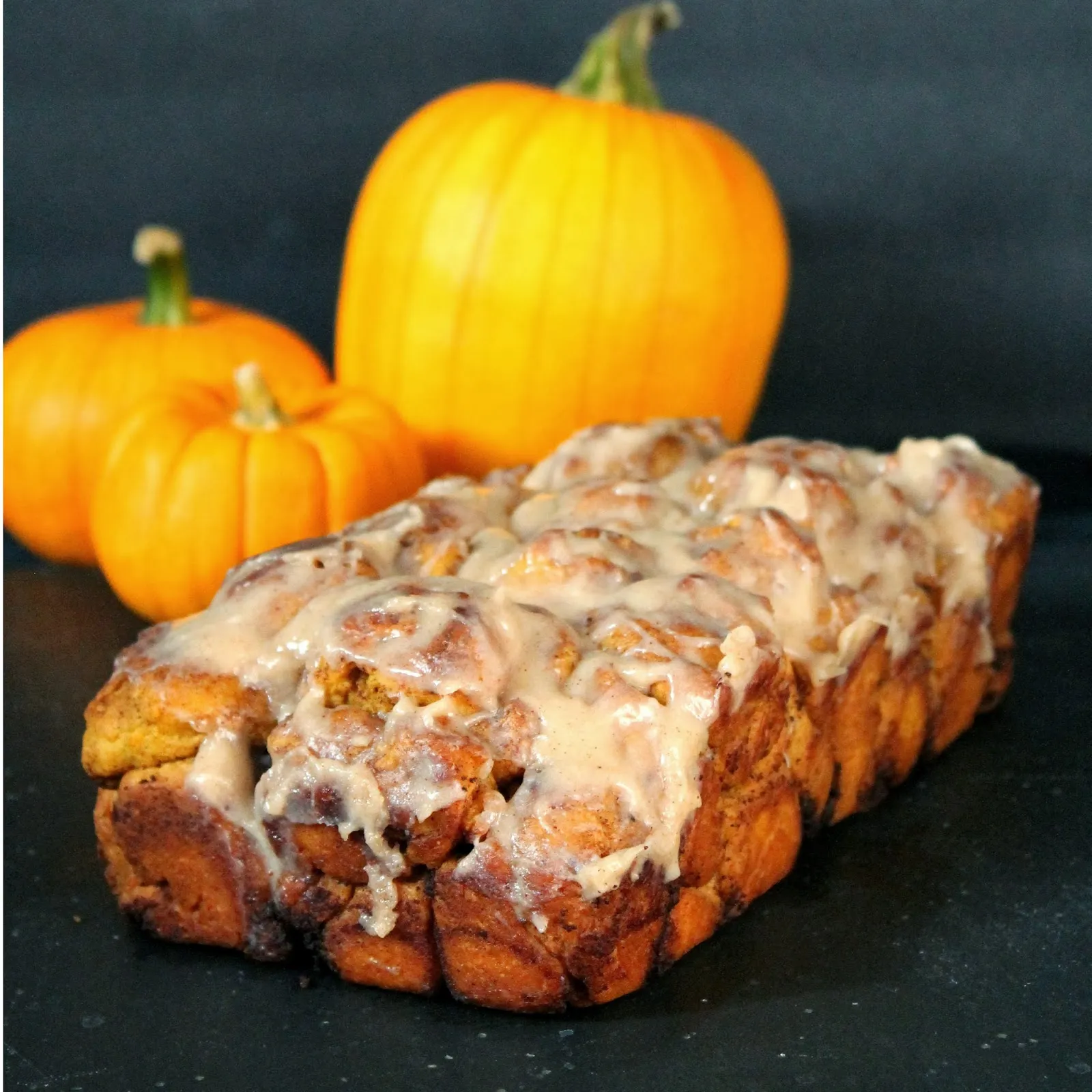 Pumpkin Pull Apart Monkey Bread