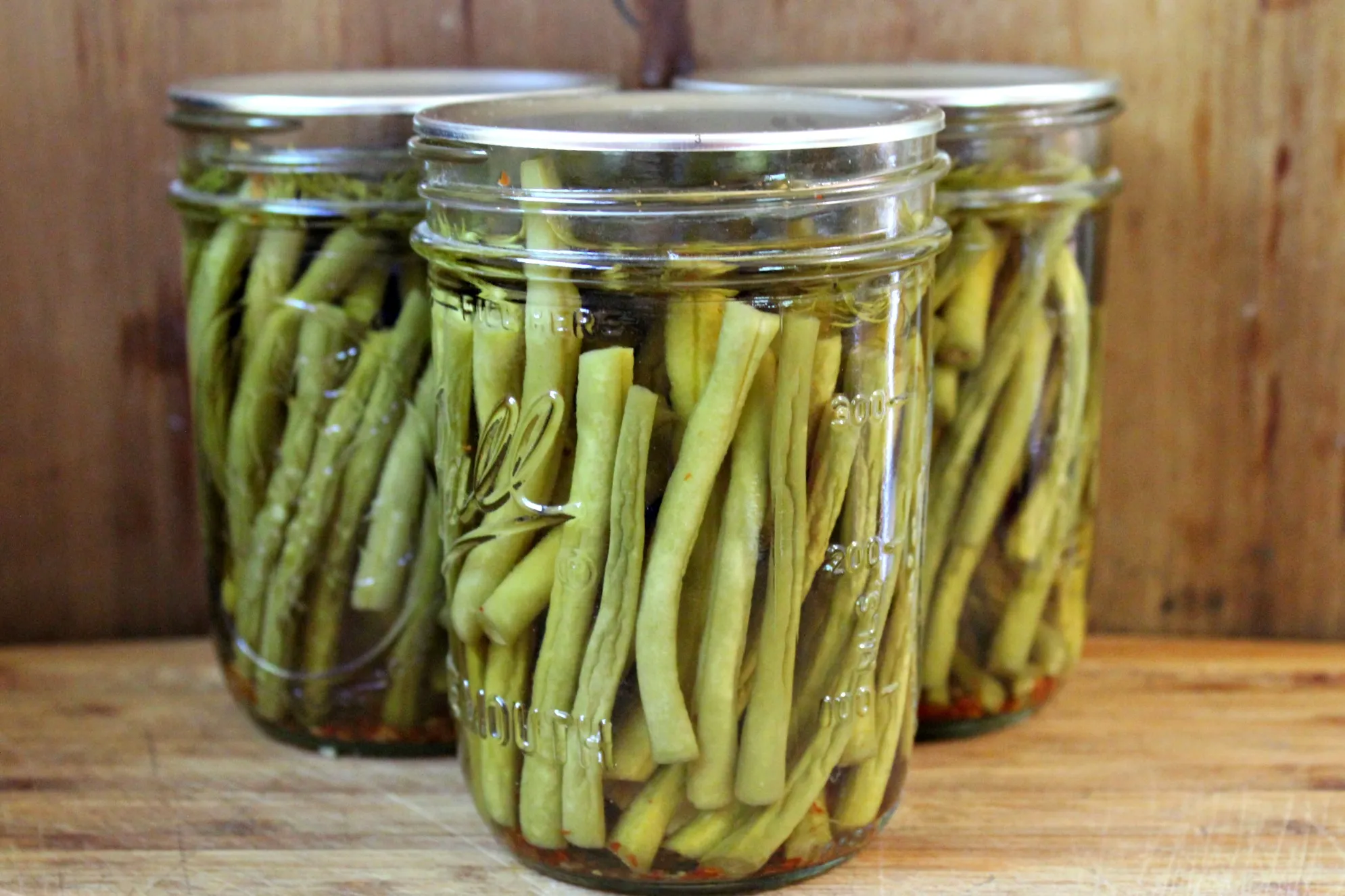 Quick Pickled Green Beans (Dilly Beans)
