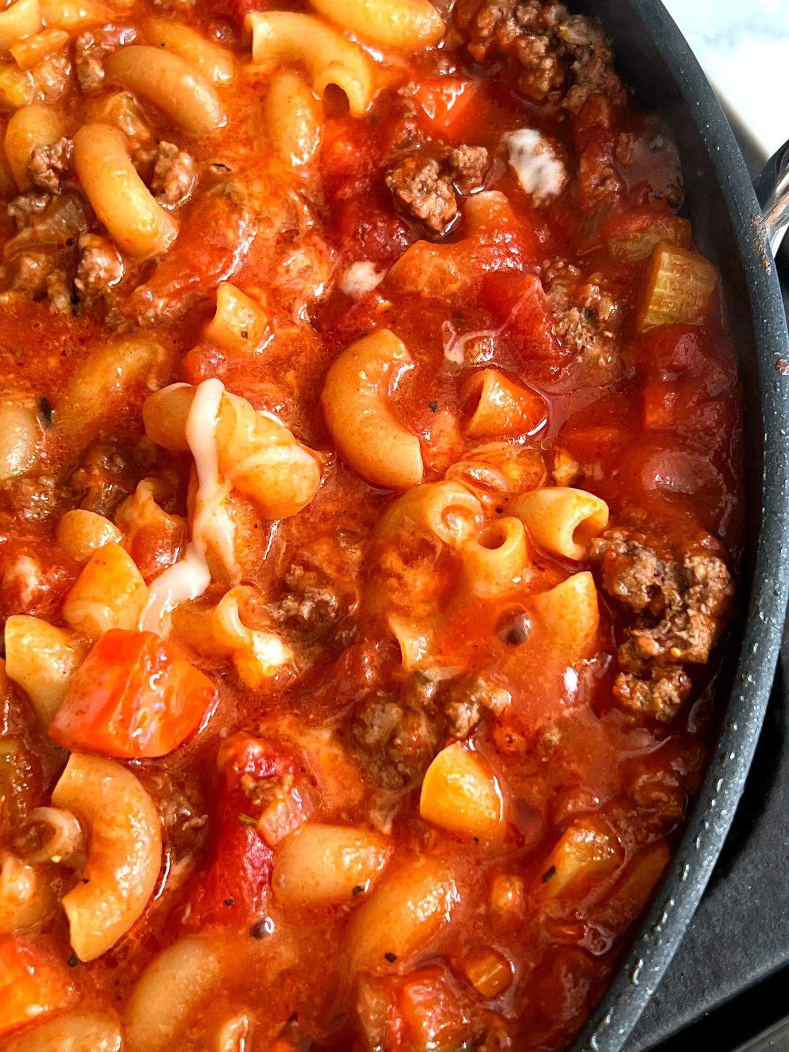 Quick and Easy American Goulash in One Pan