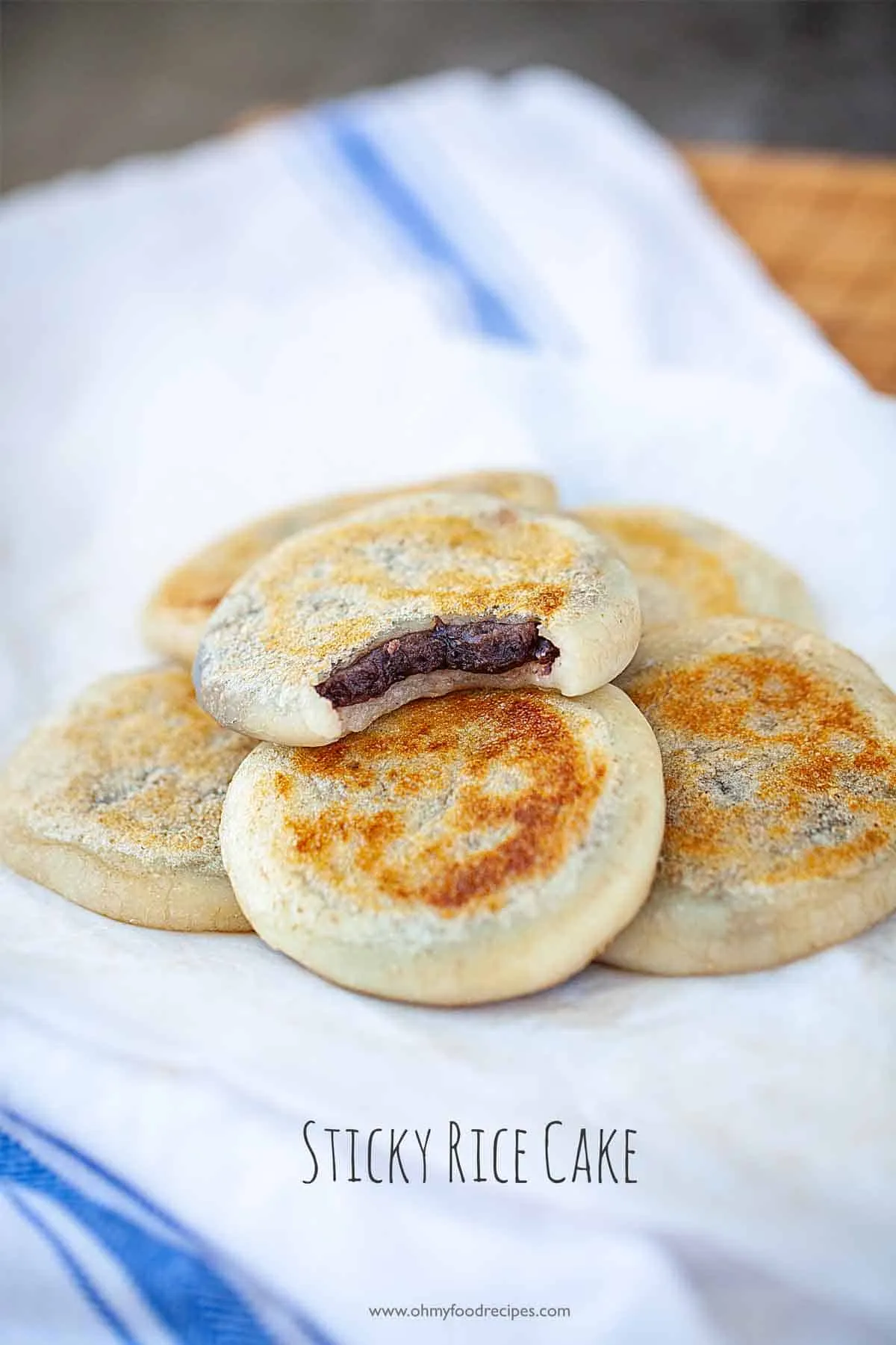 Red Bean Sticky Rice Cake