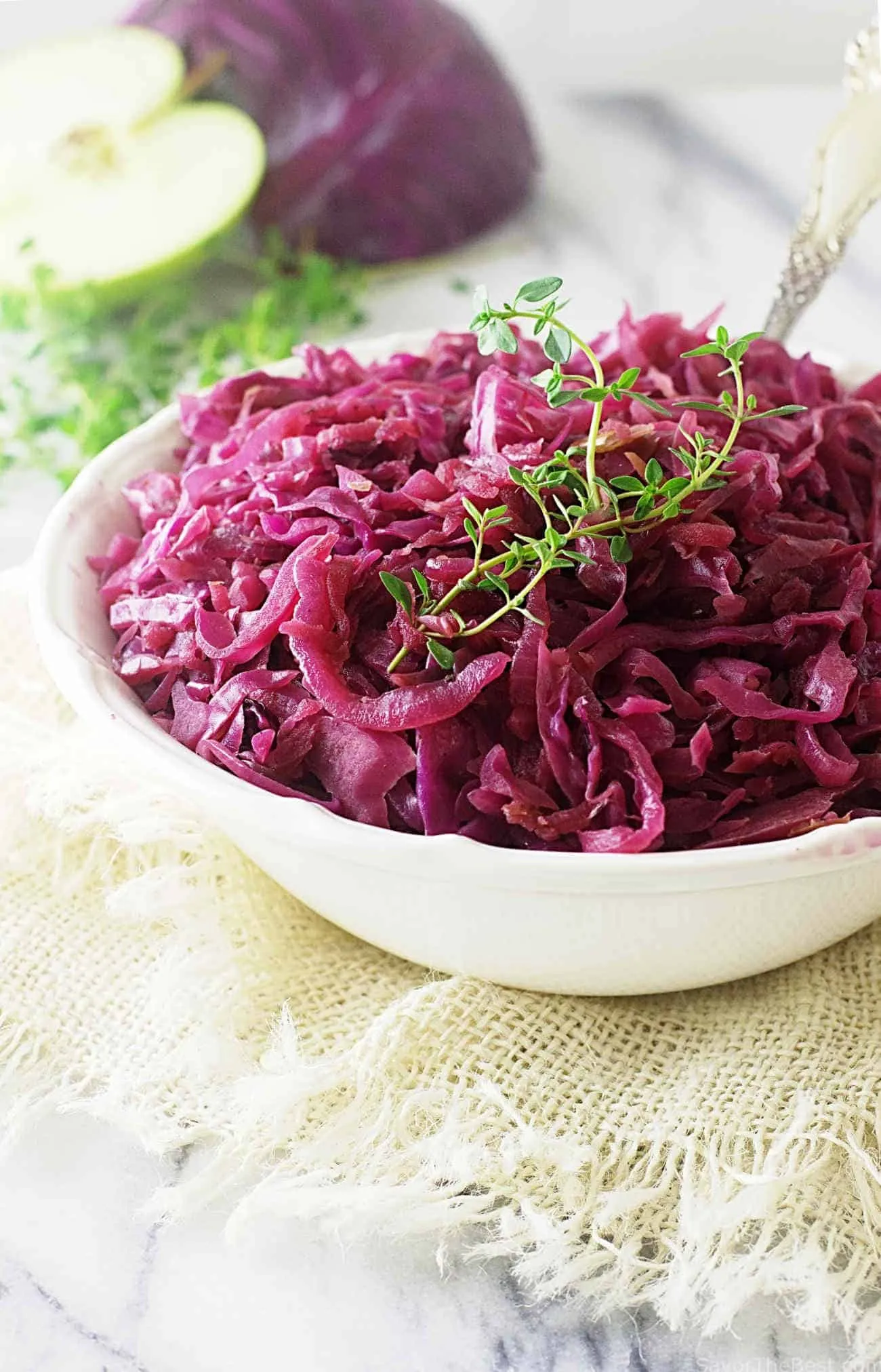 Red Cabbage with Apples (Apfelrotkohl)